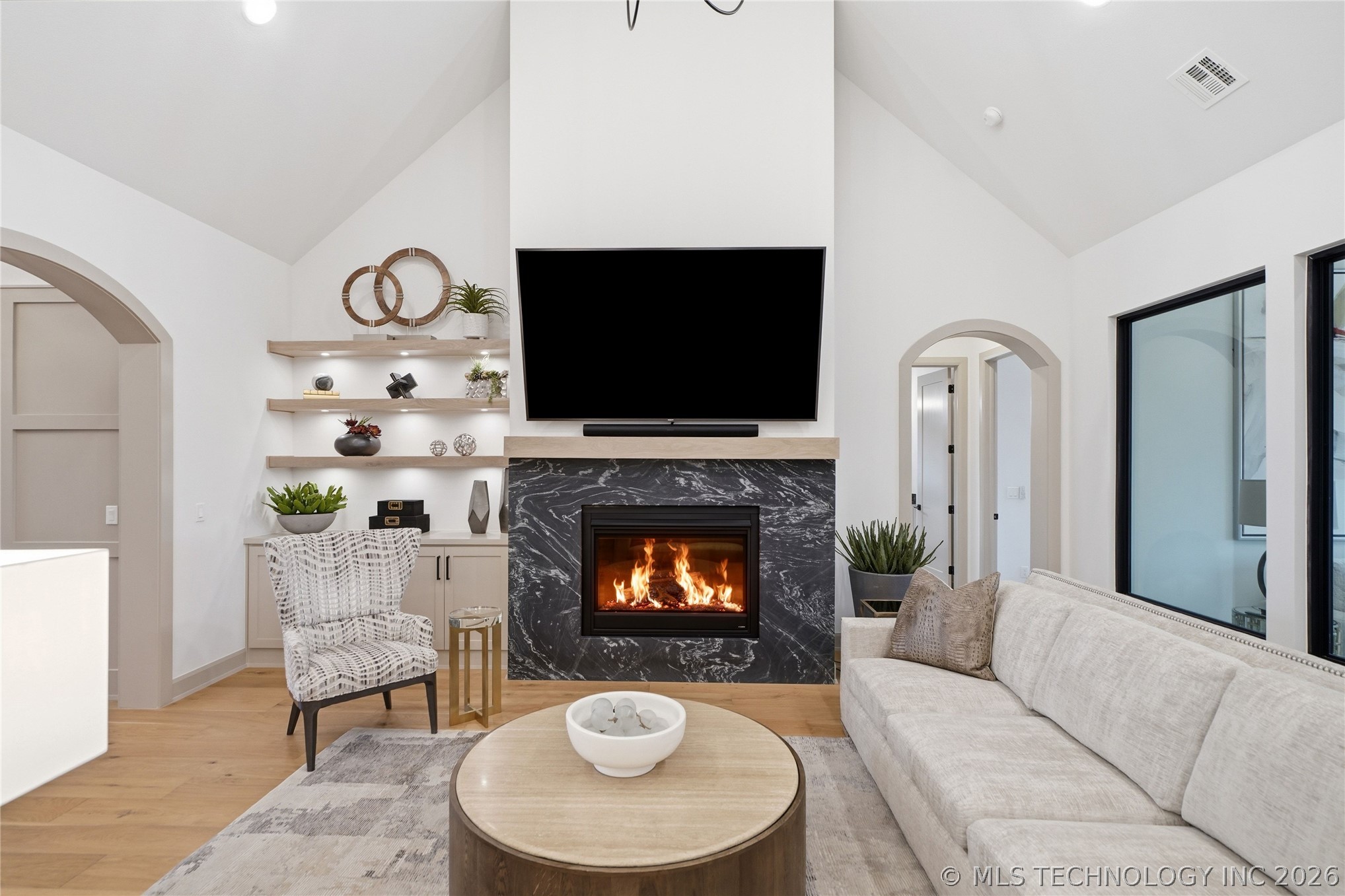 12011 S Vandalia Avenue