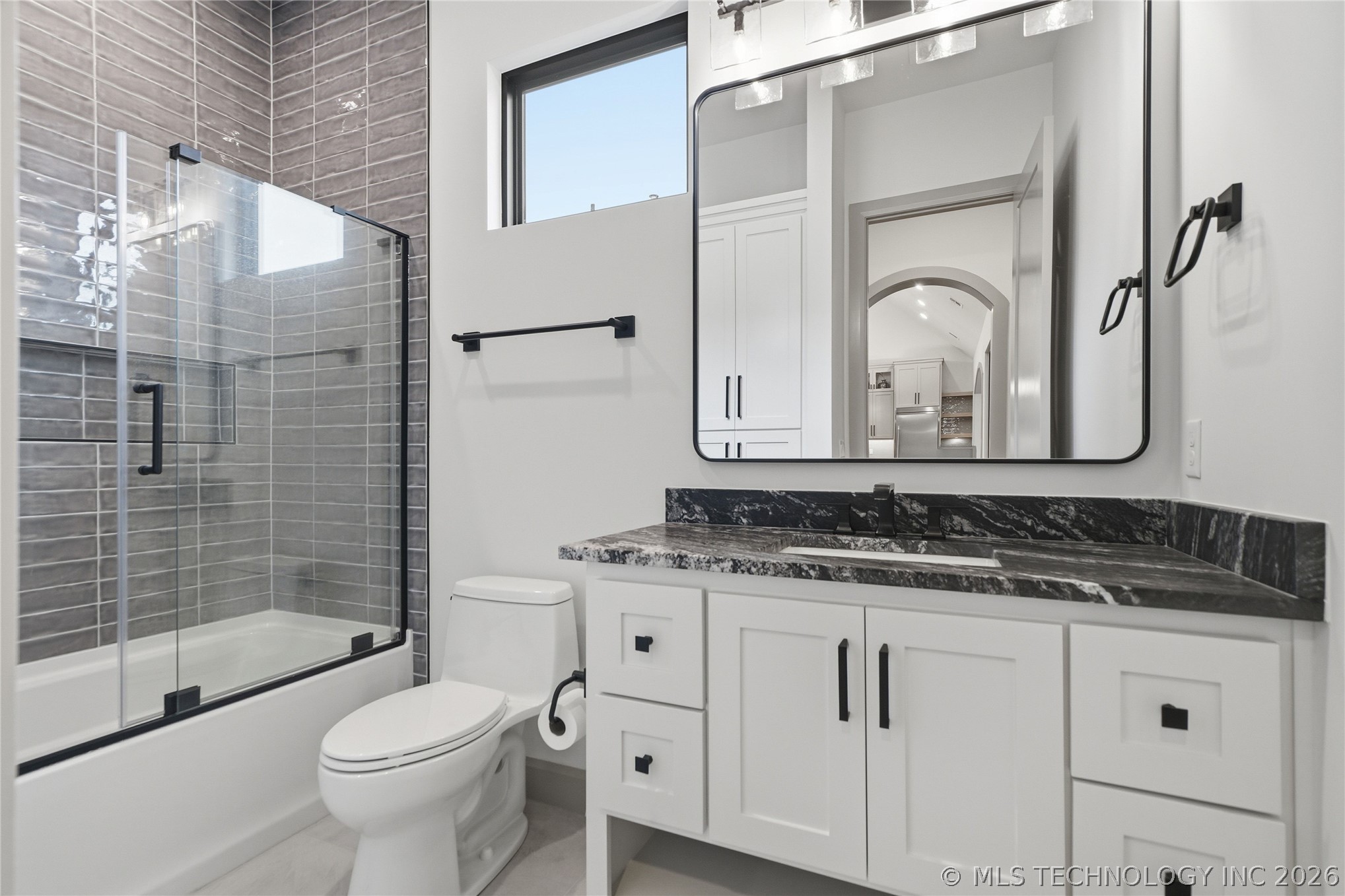 12011 S Vandalia Avenue