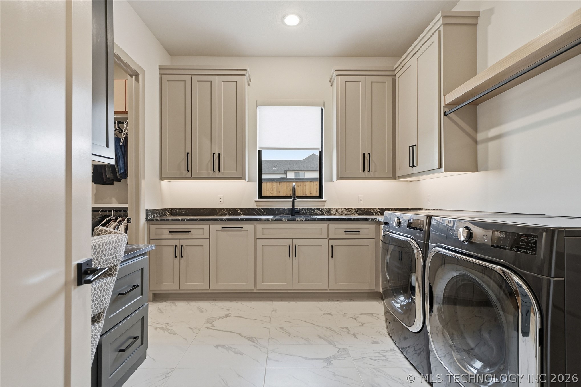 12011 S Vandalia Avenue