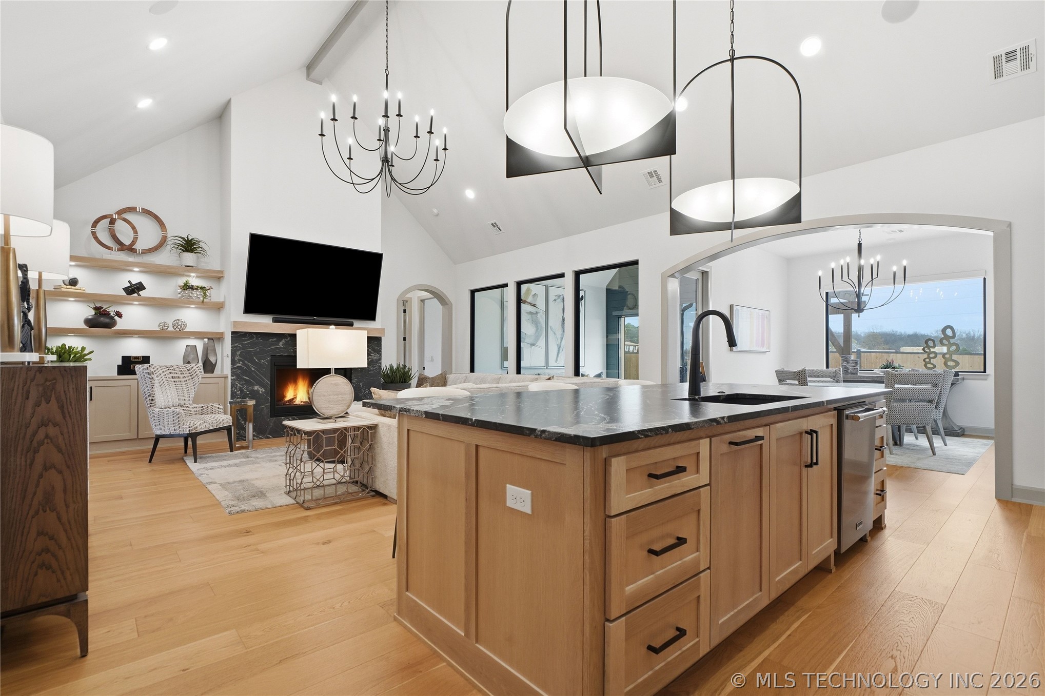 12011 S Vandalia Avenue