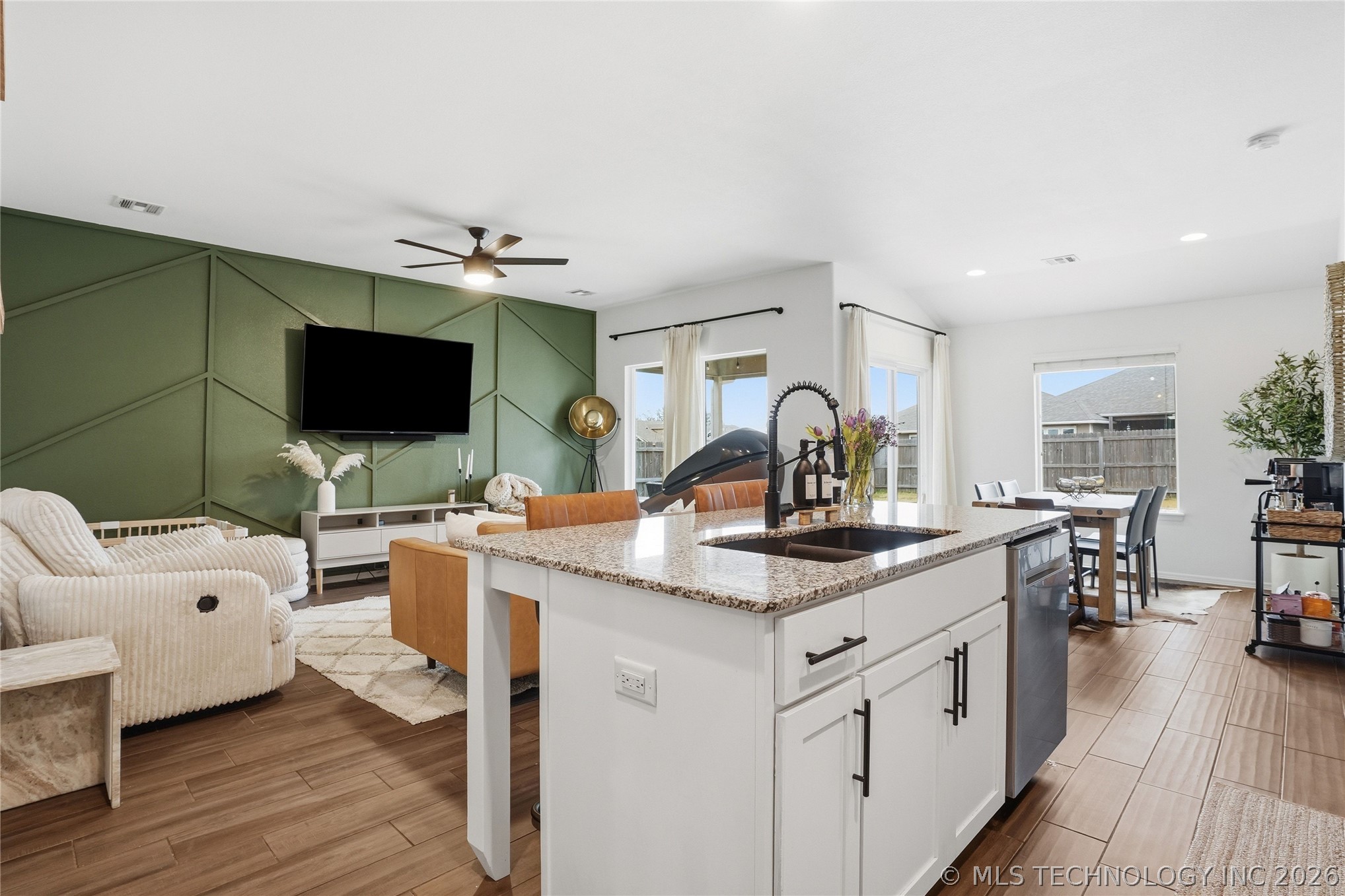 3908 W 103rd Place S