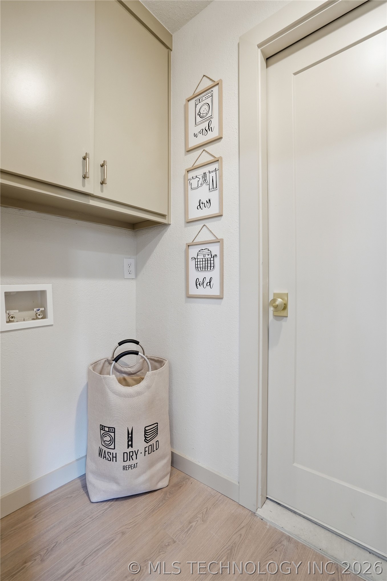 1122 S Division Street