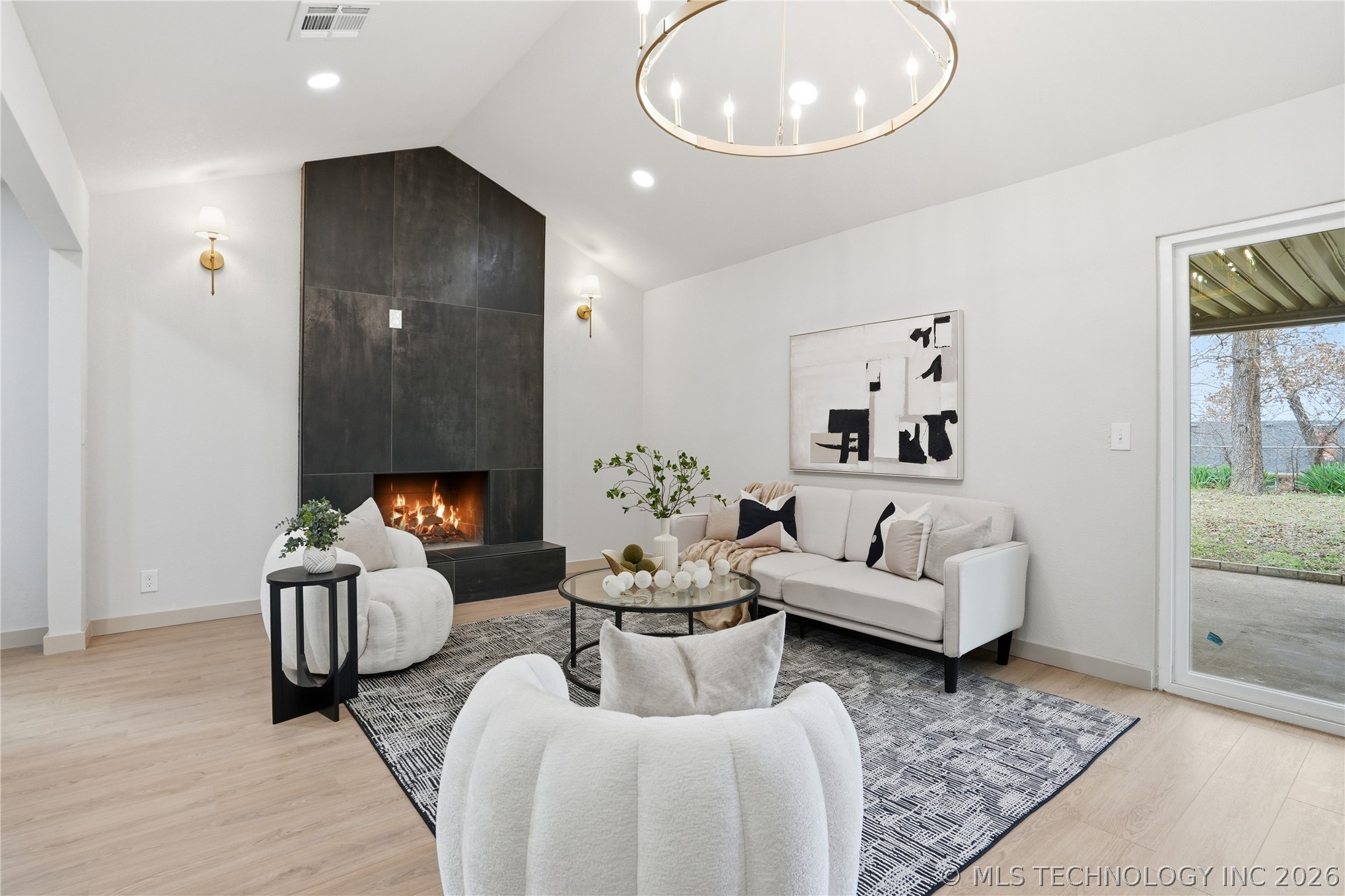 1122 S Division Street