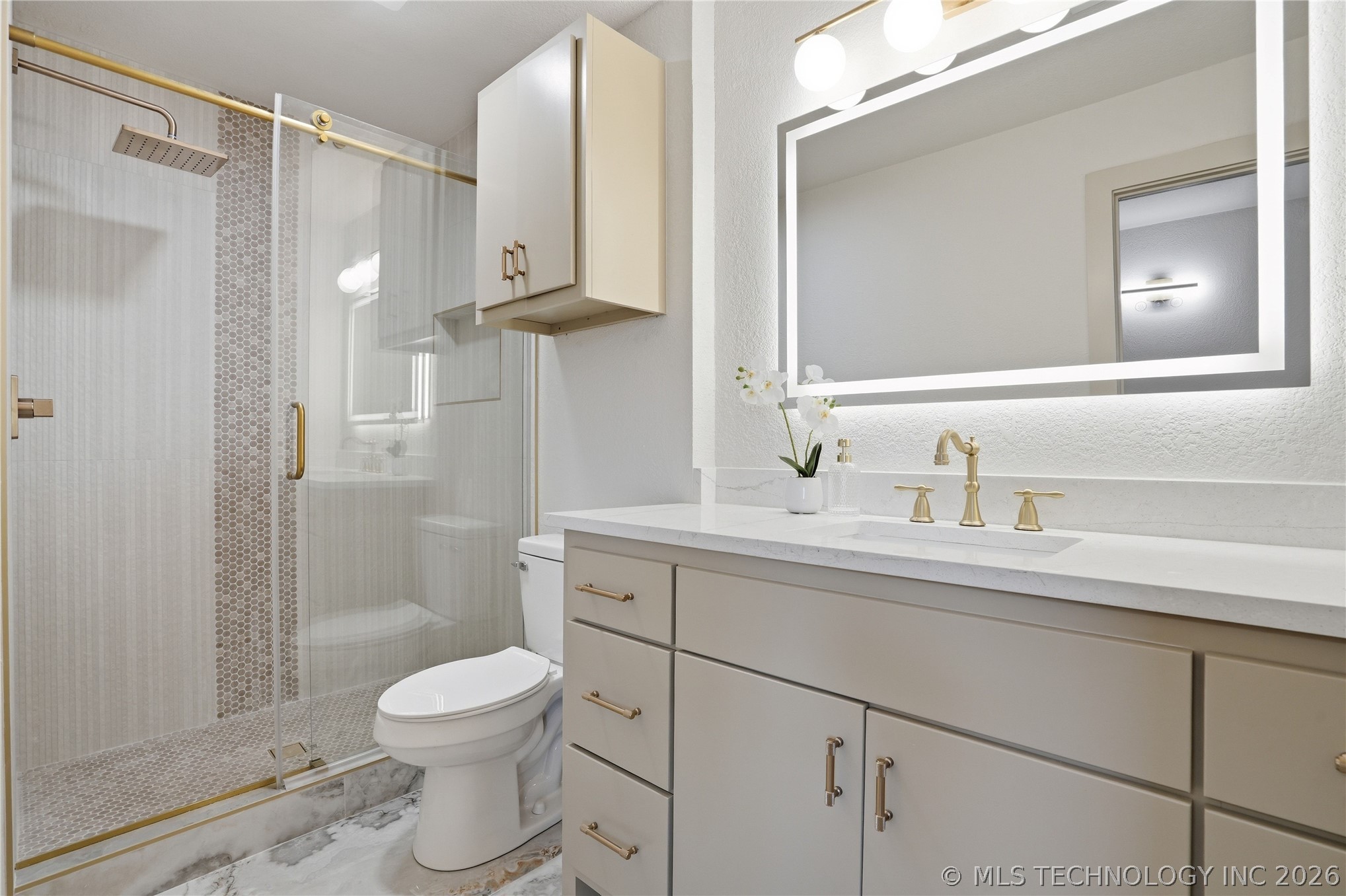 1122 S Division Street