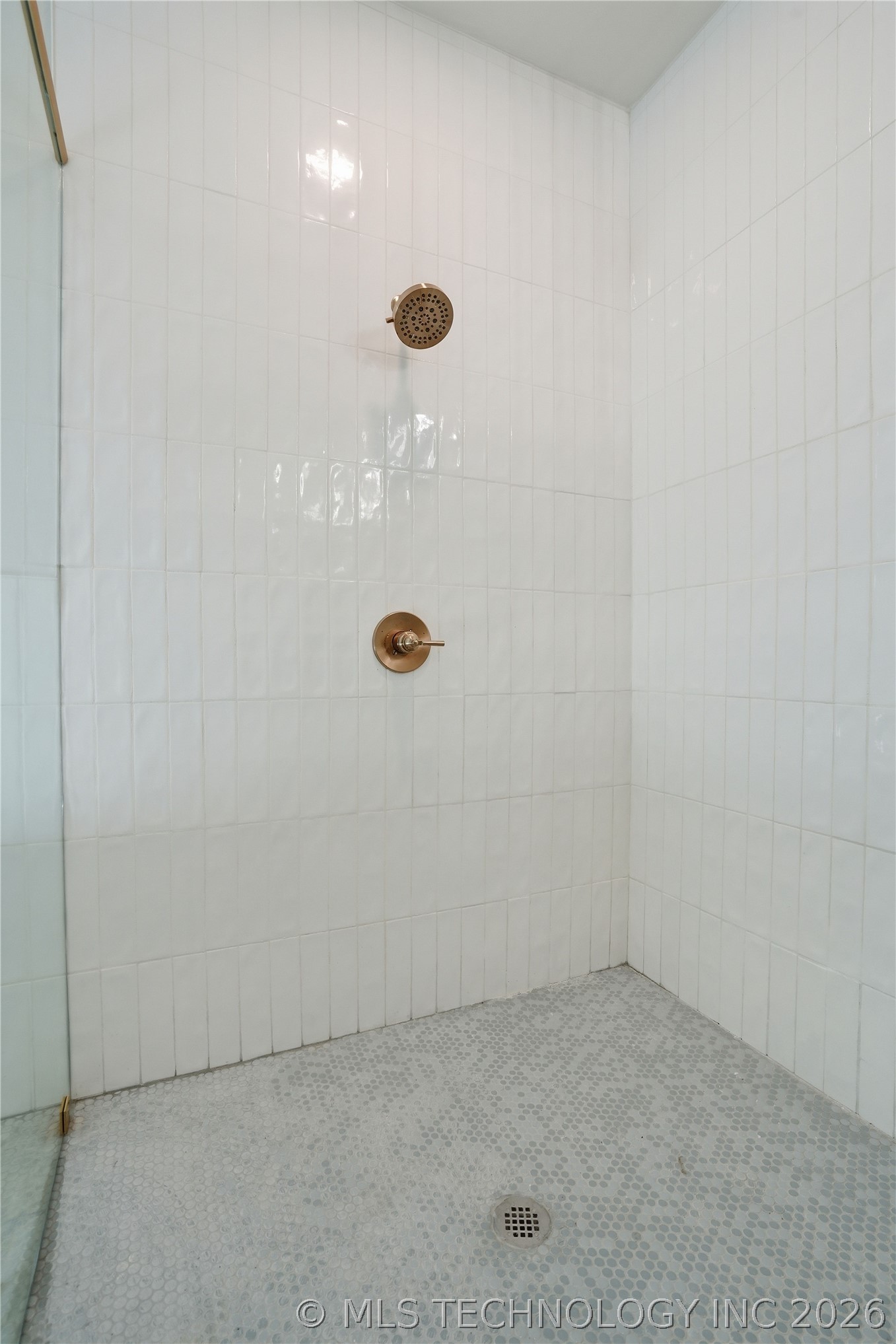 9545 N Cincinnati Street