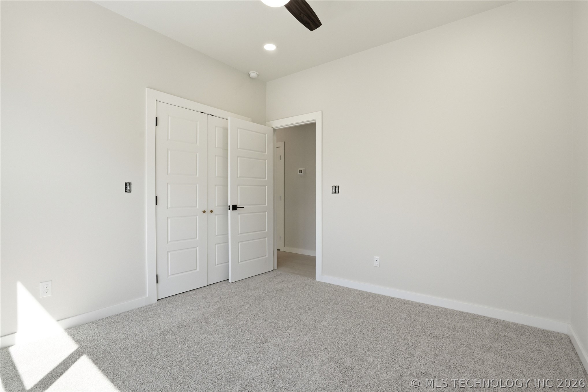 9545 N Cincinnati Street