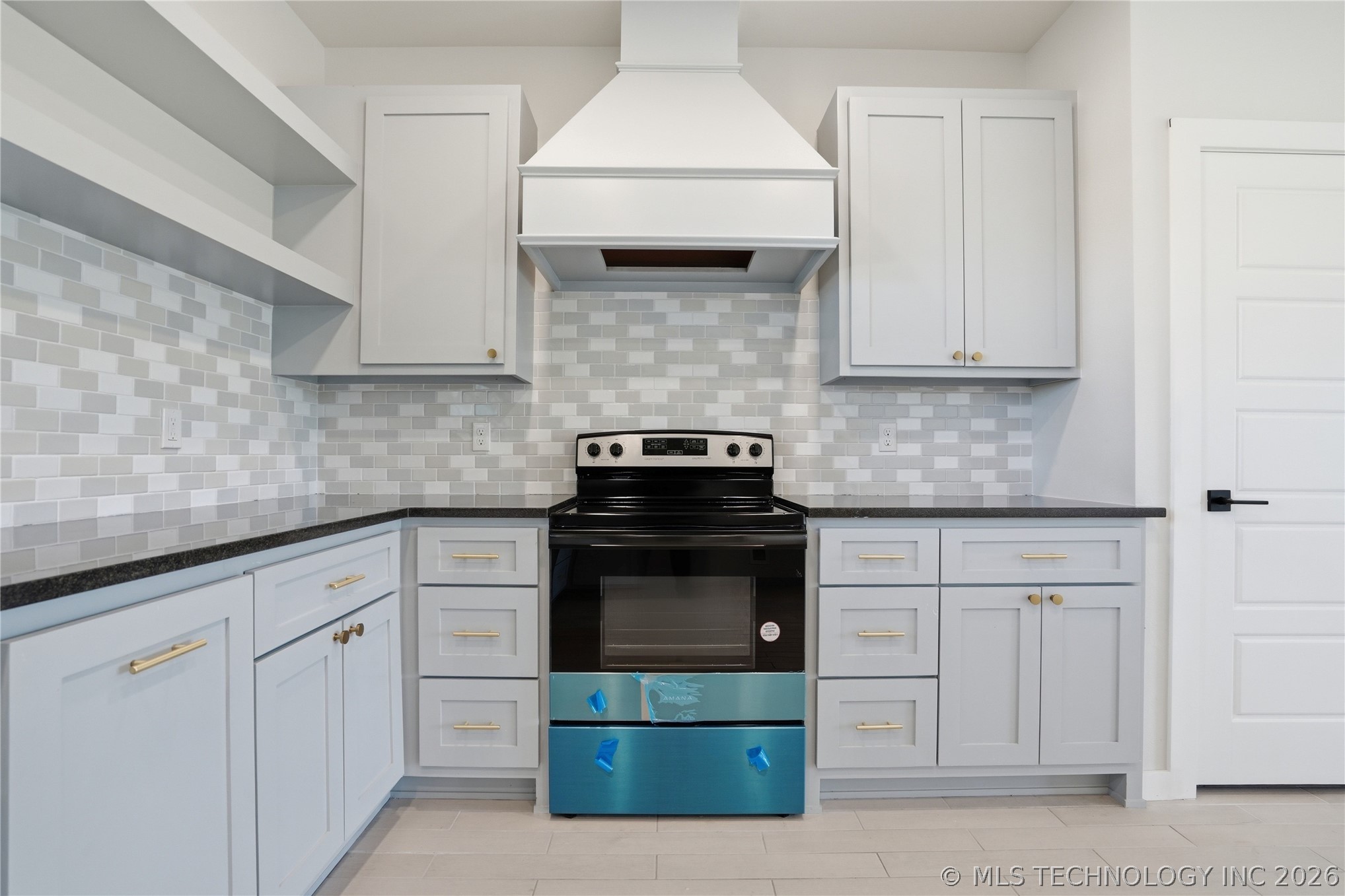 9545 N Cincinnati Street