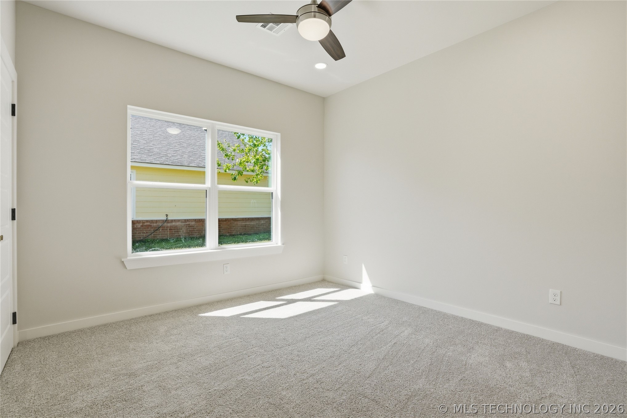 9545 N Cincinnati Street