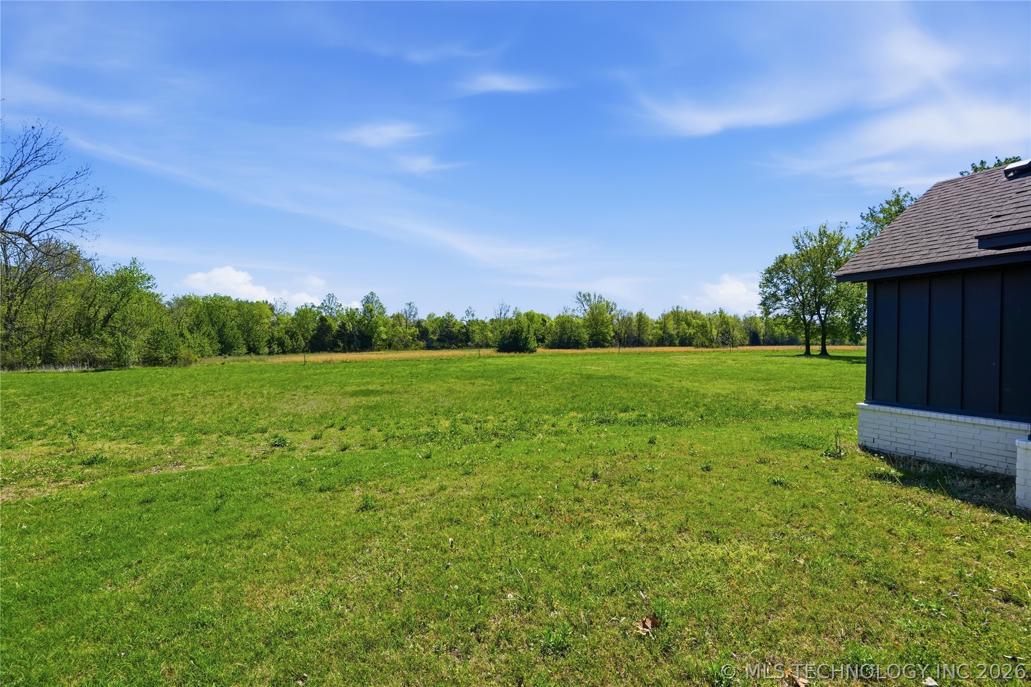 9545 N Cincinnati Street