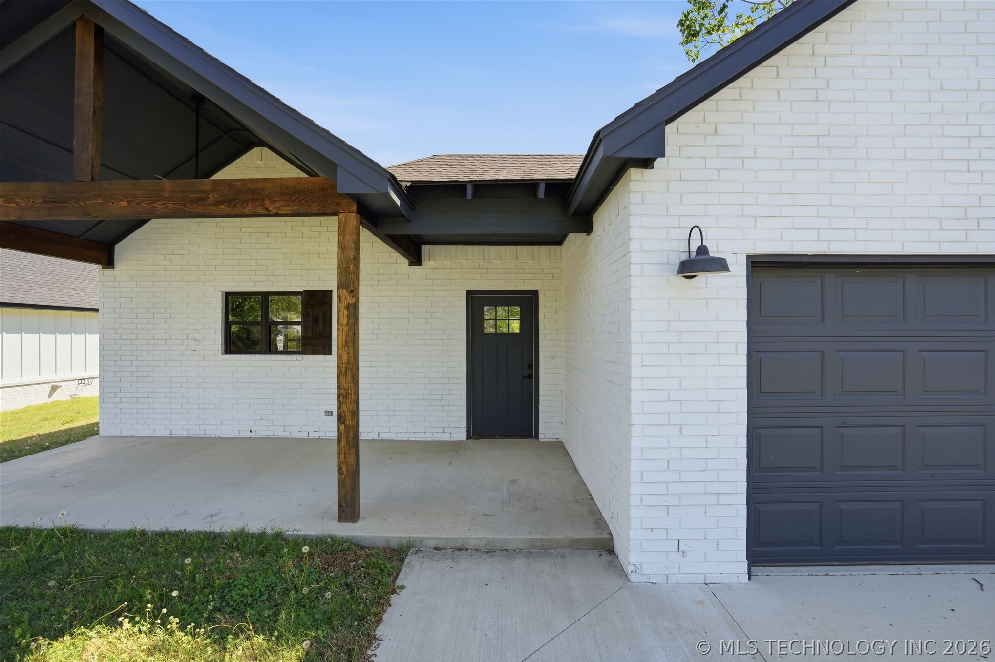 9545 N Cincinnati Street