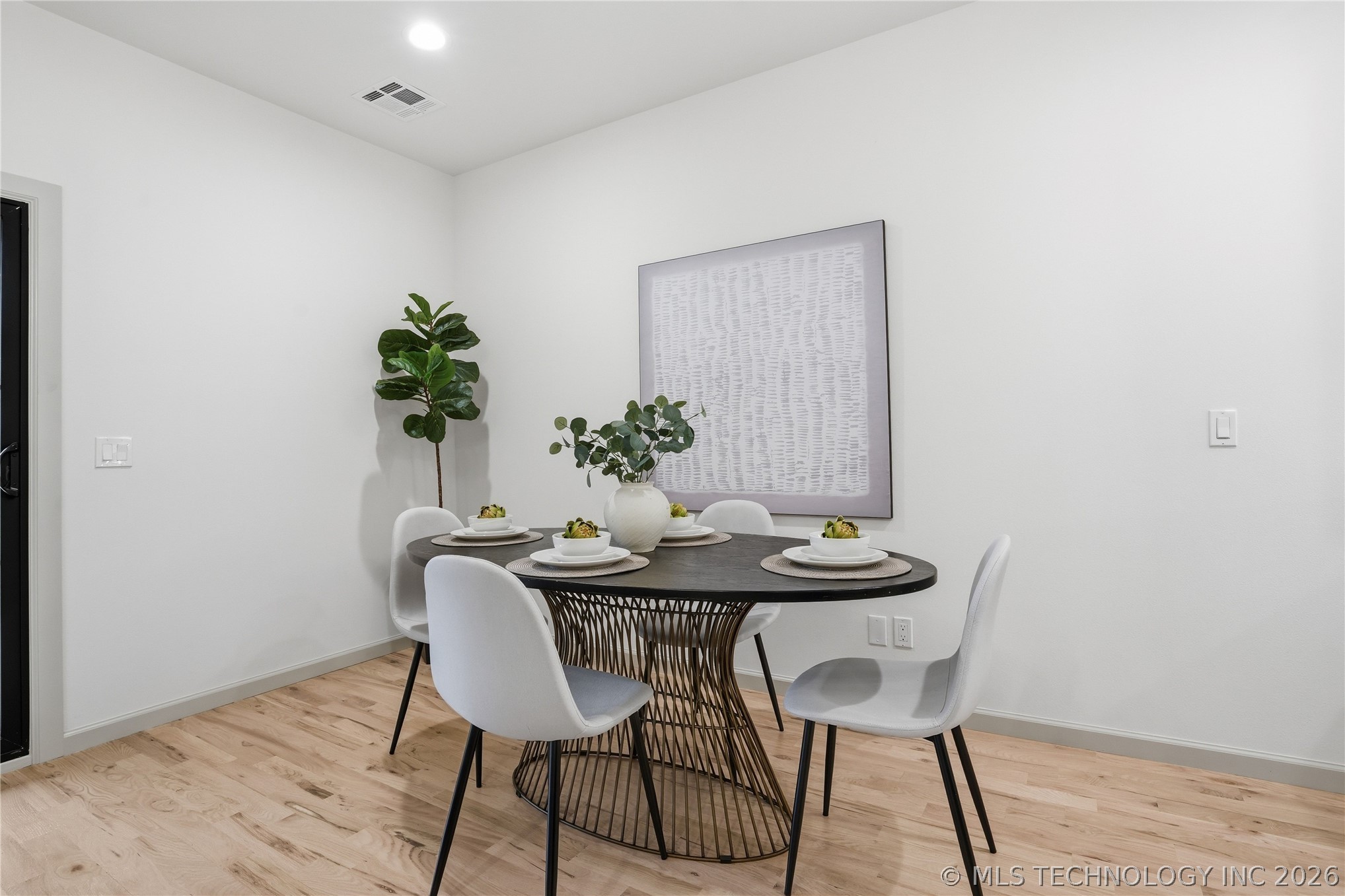 1414 E University Avenue