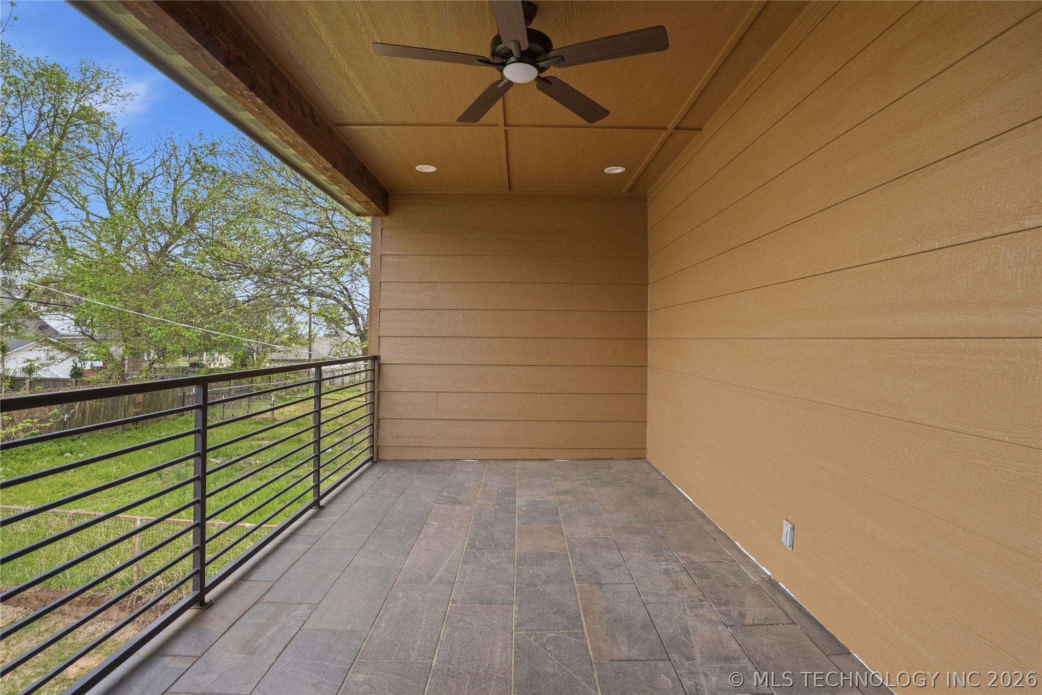 1414 E University Avenue