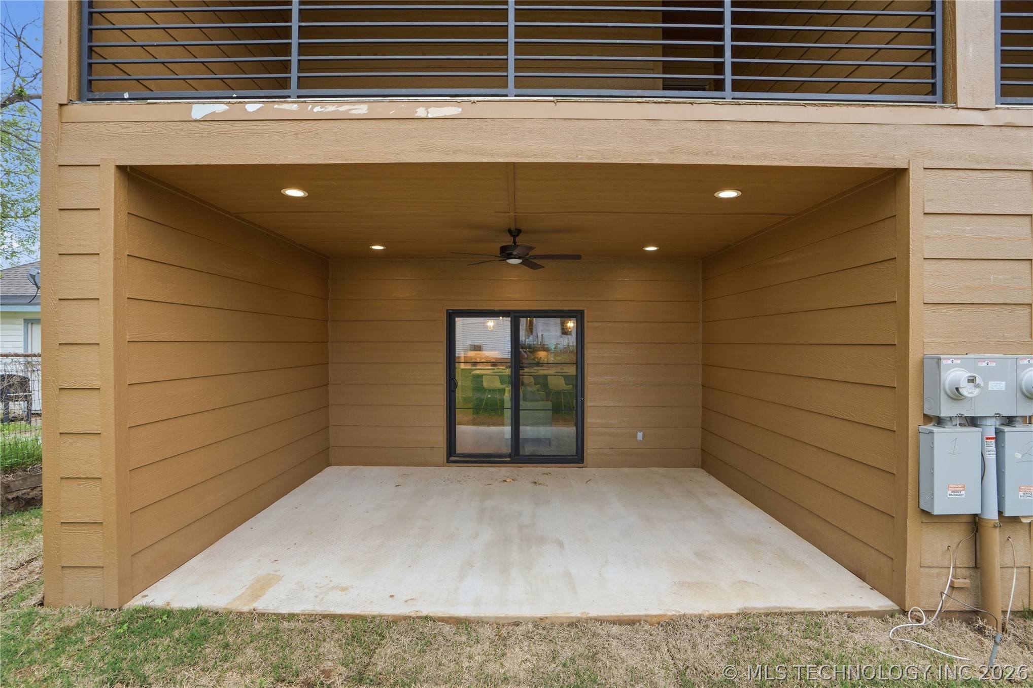 1414 E University Avenue