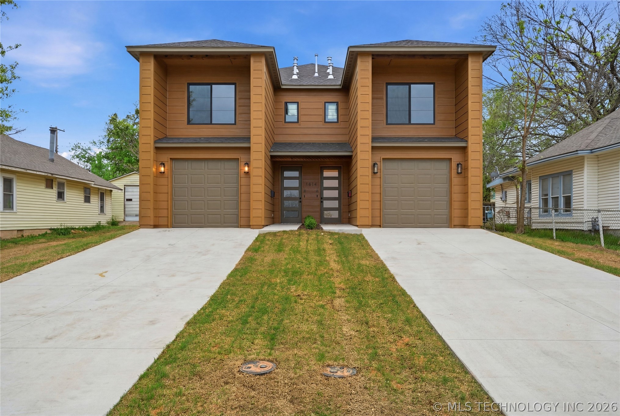 1414 E University Avenue