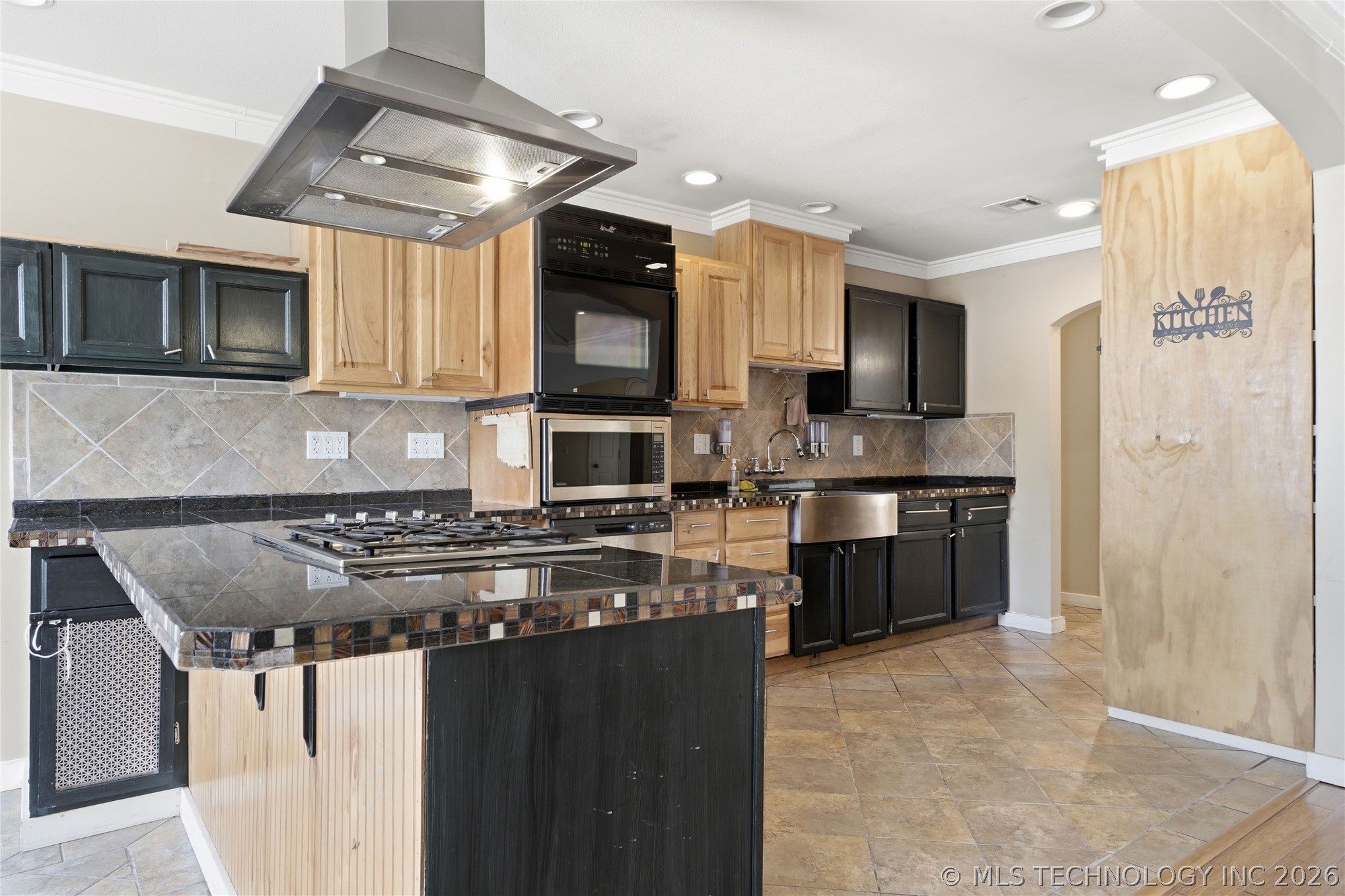 3226 N 2nd Place