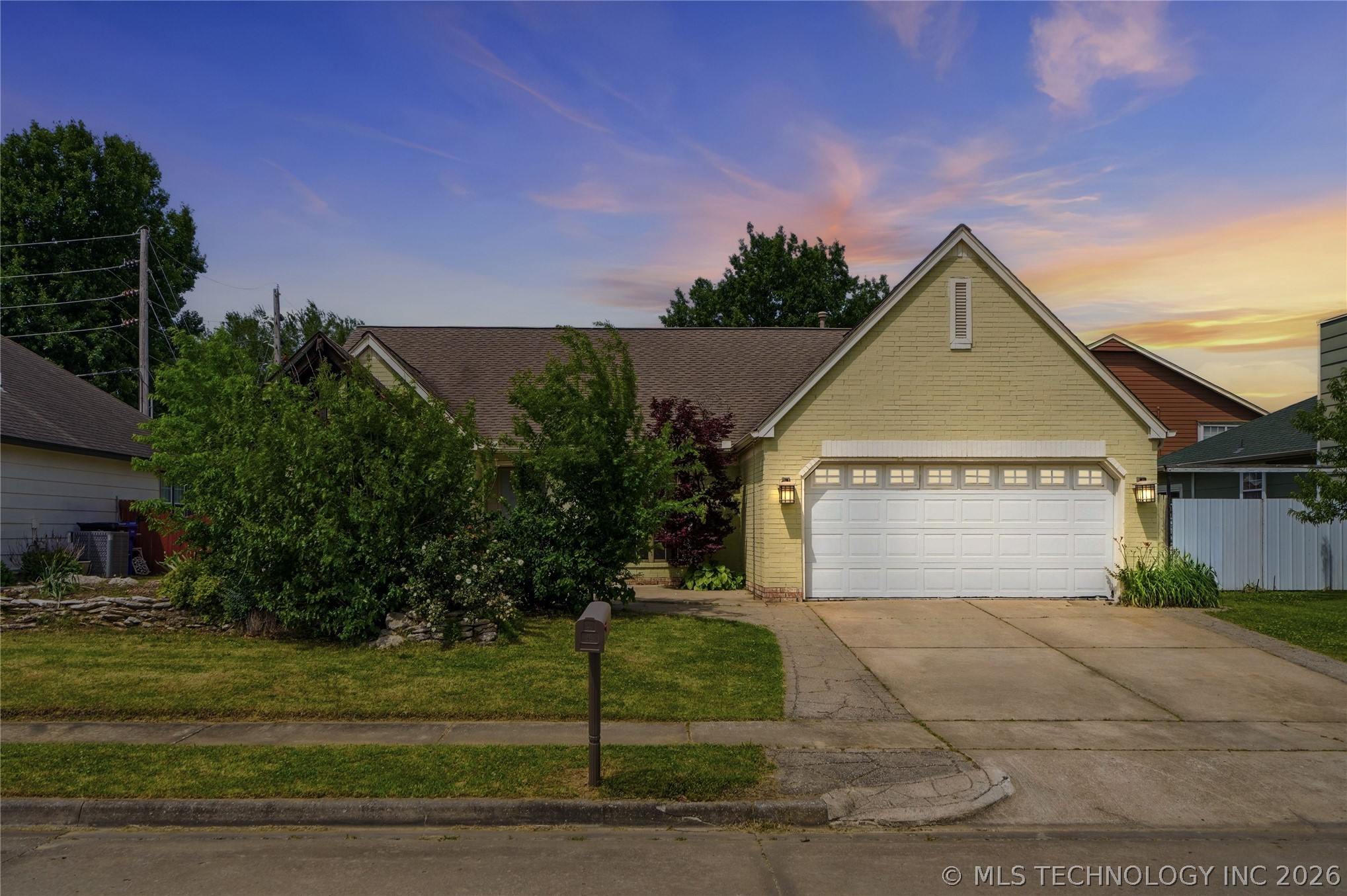 3226 N 2nd Place
