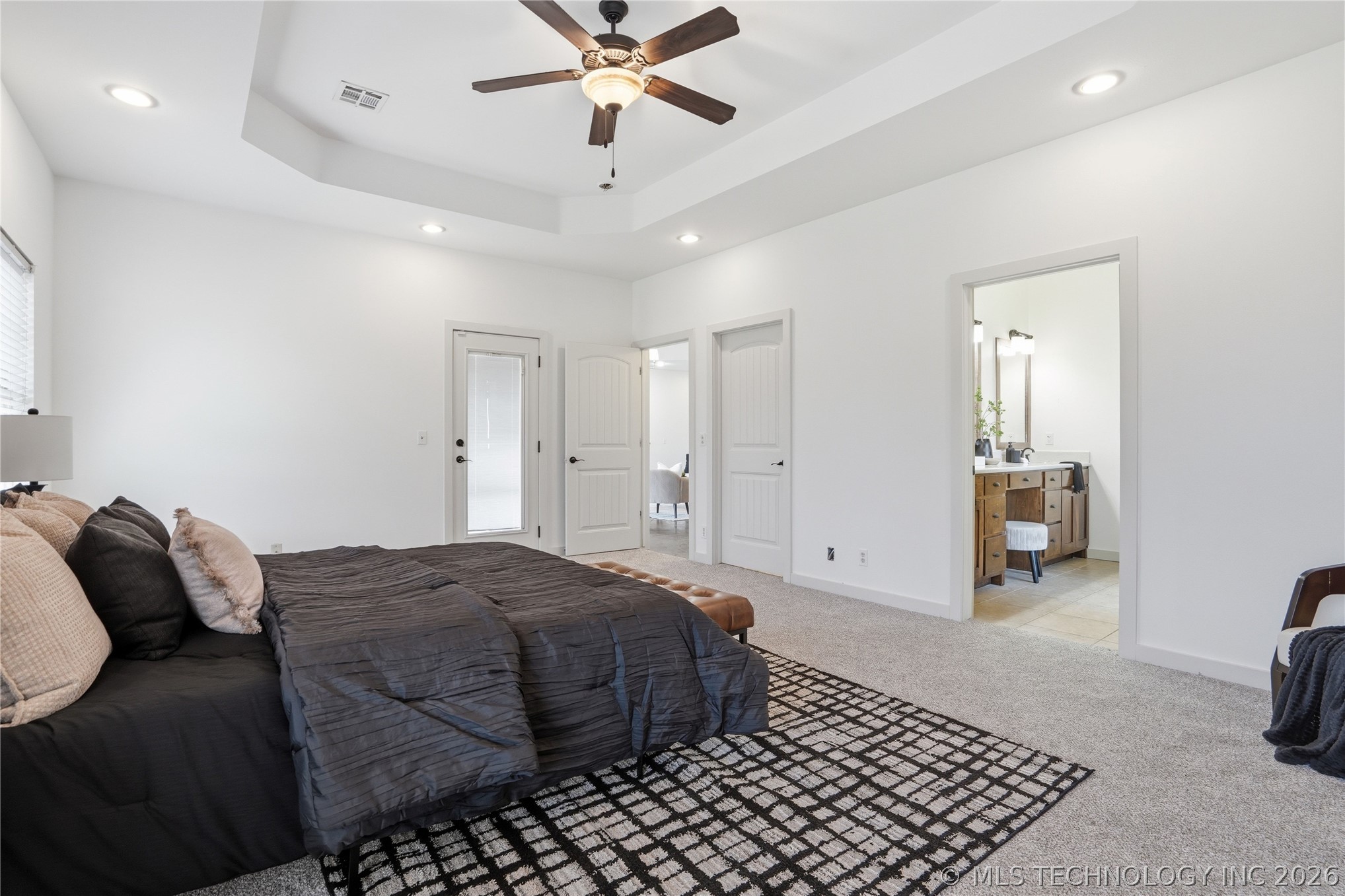 2413 W 109th Street S