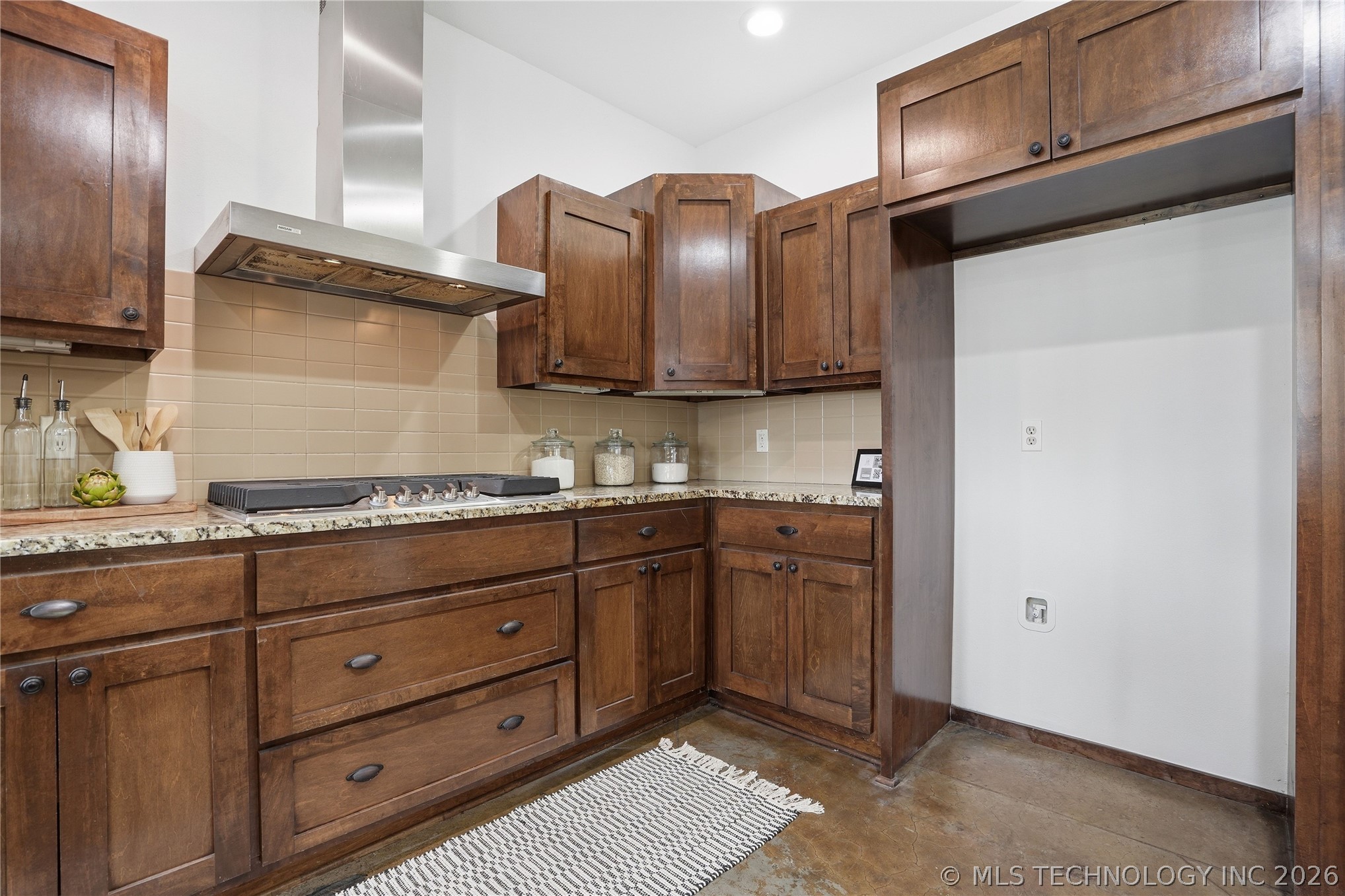 2413 W 109th Street S