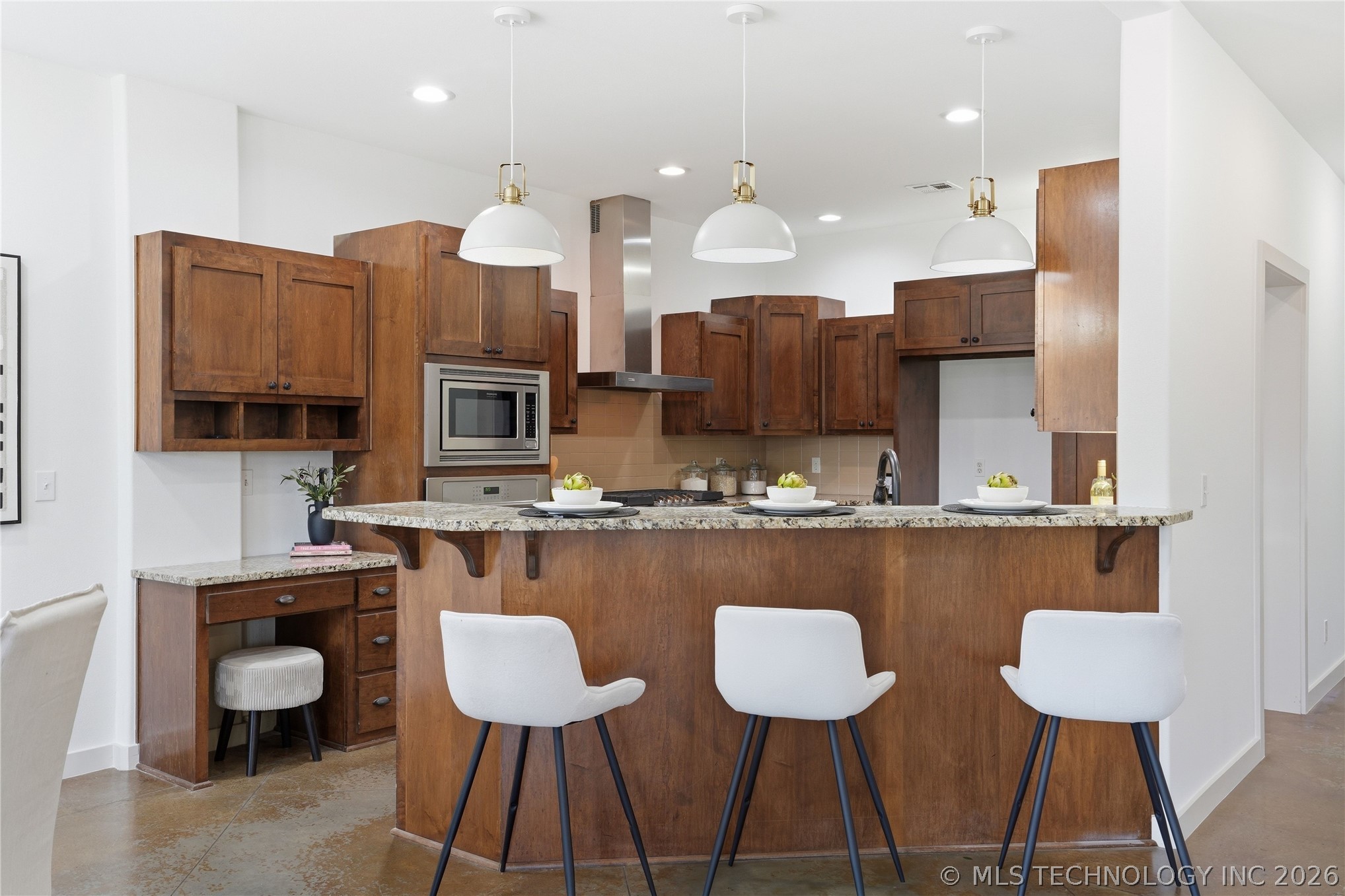 2413 W 109th Street S
