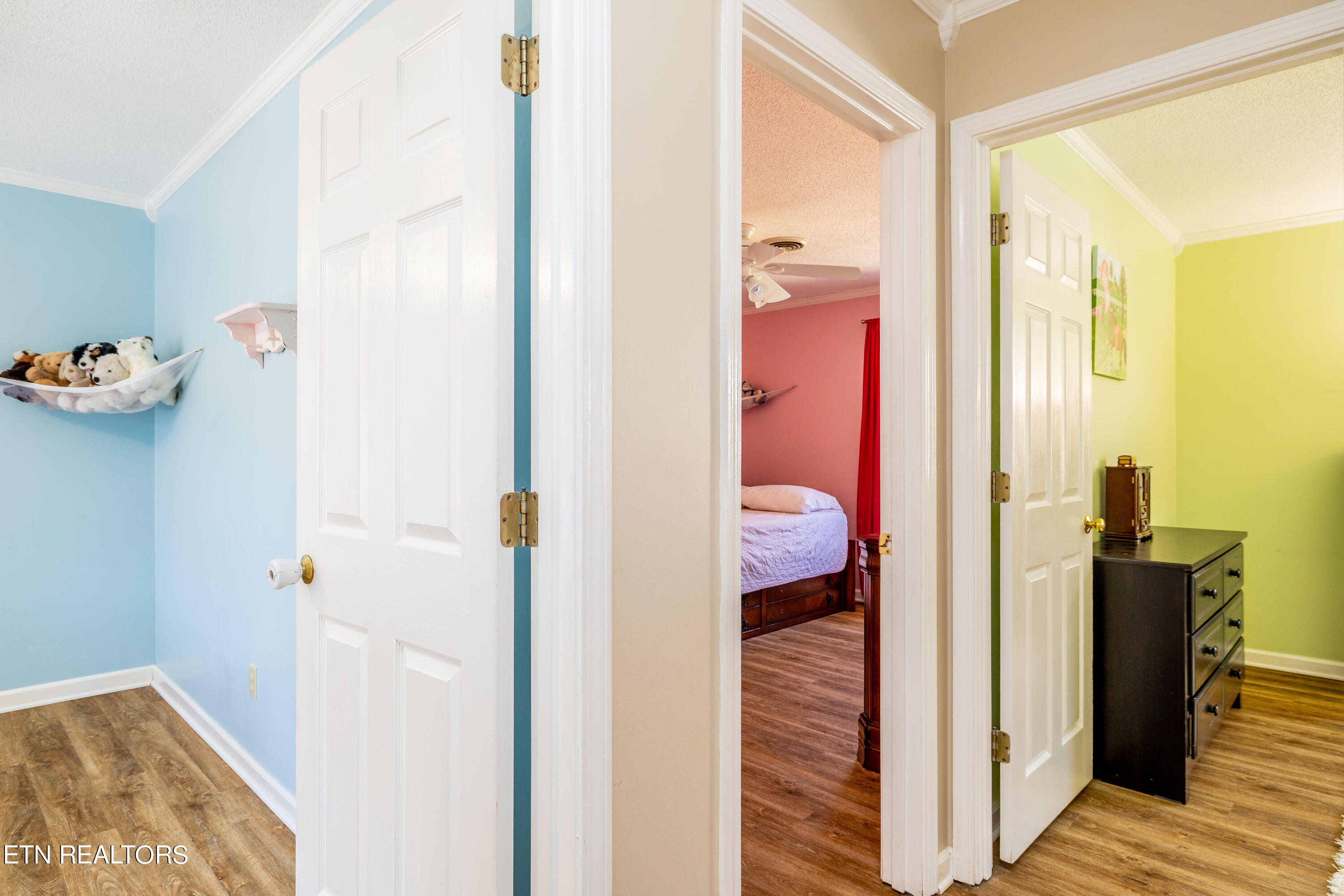 711 Knights Bridge Rd