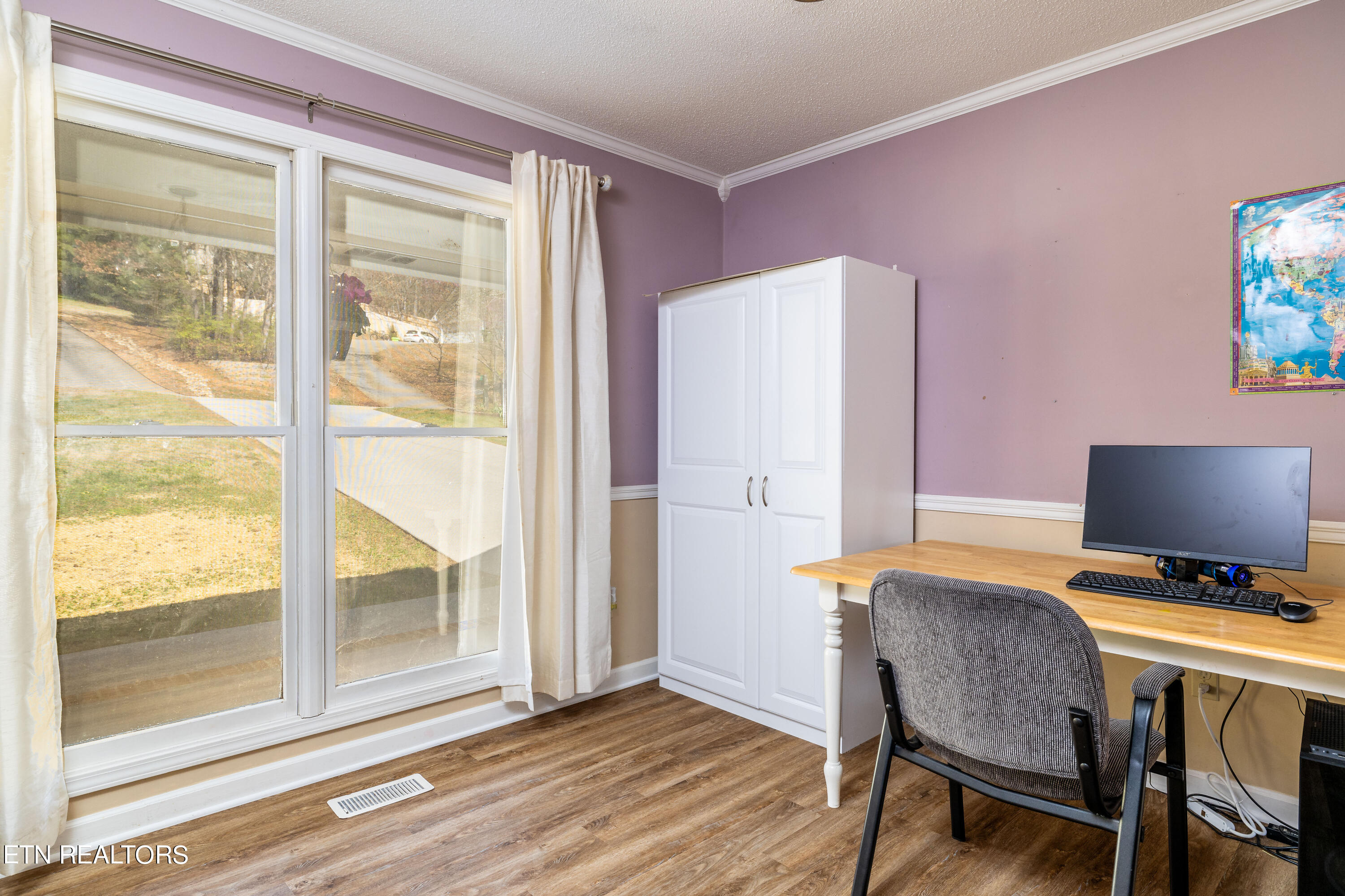 711 Knights Bridge Rd