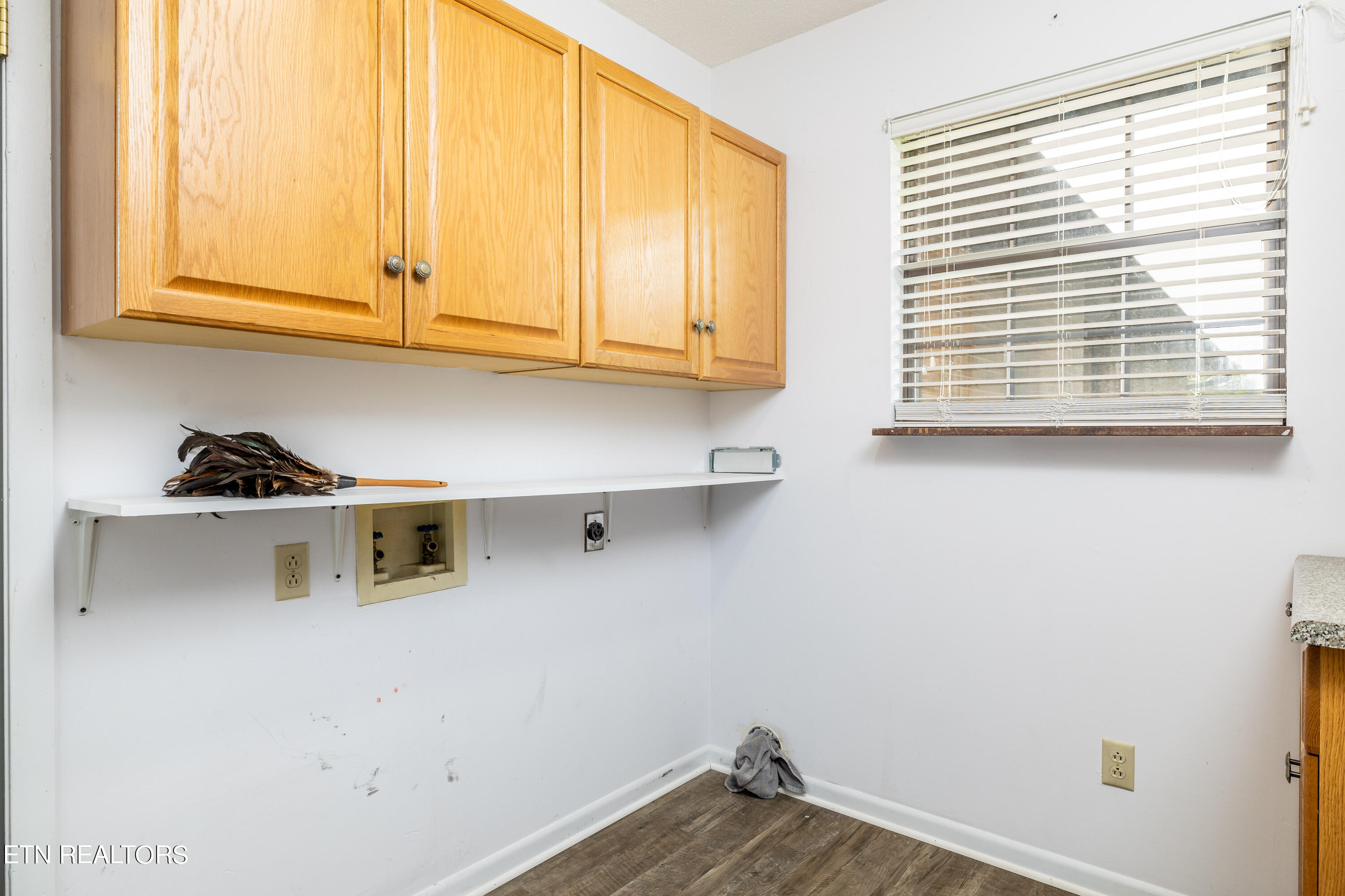 606 Dotson Memorial Rd