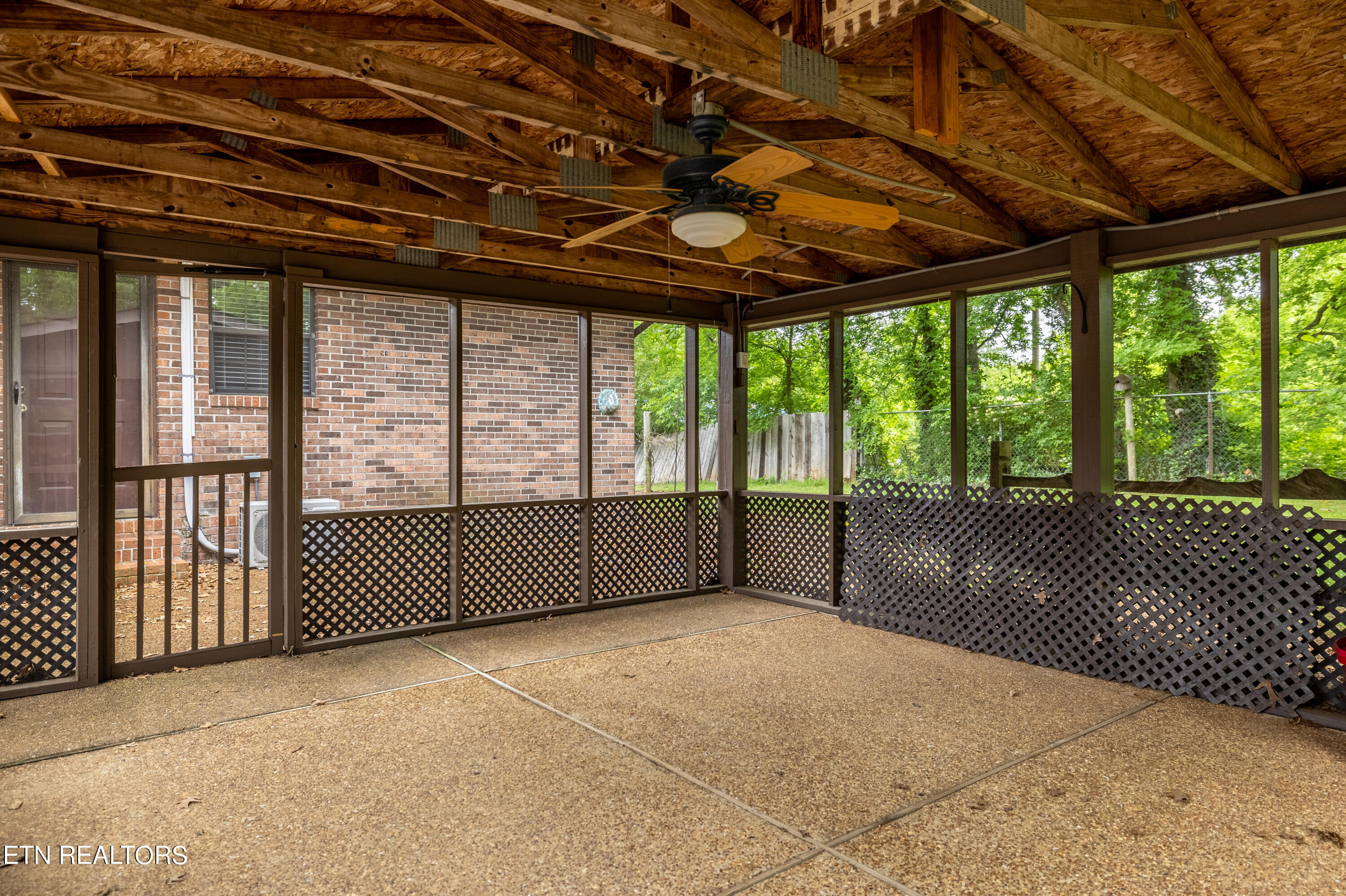 606 Dotson Memorial Rd