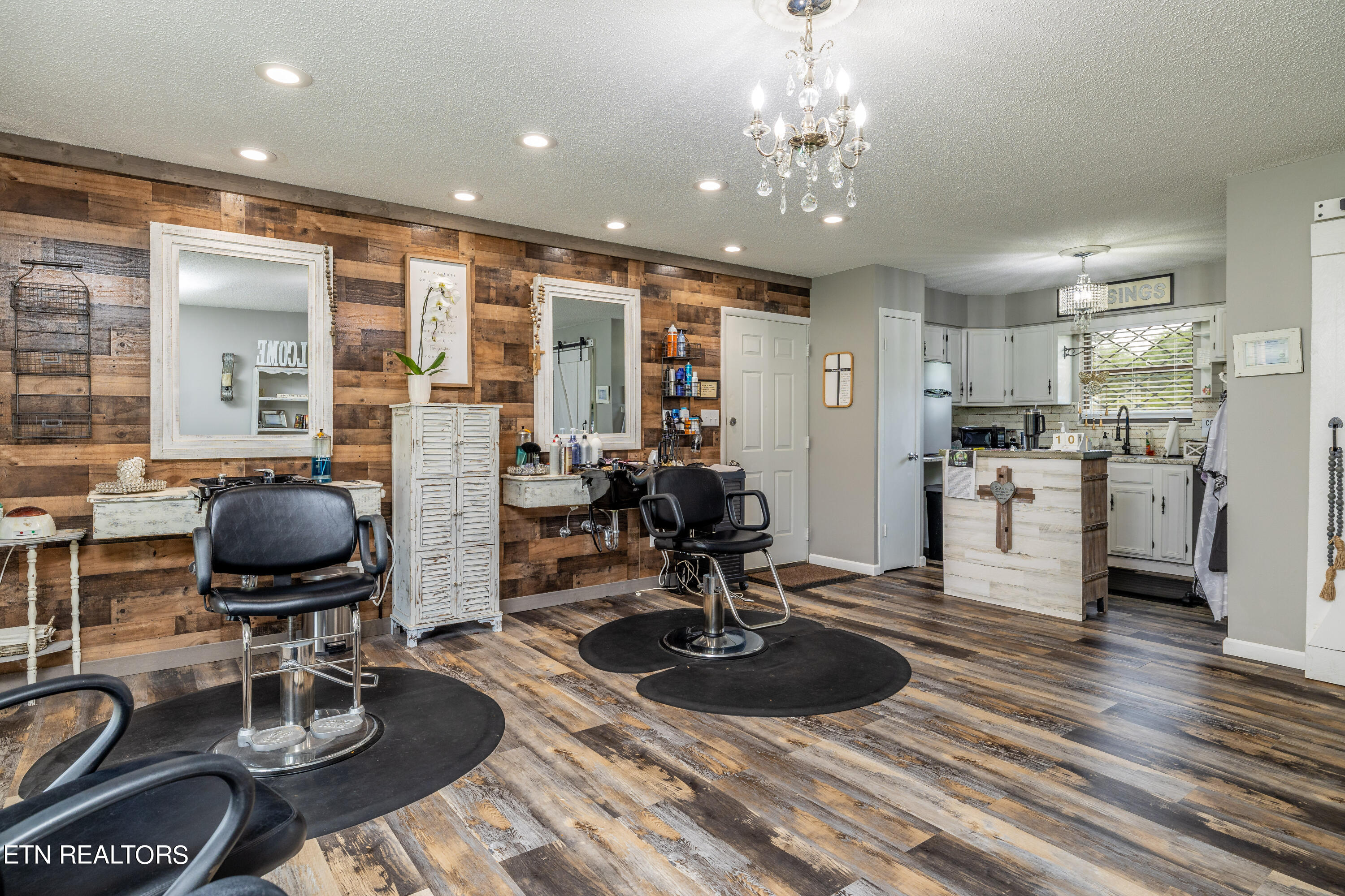 606 Dotson Memorial Rd