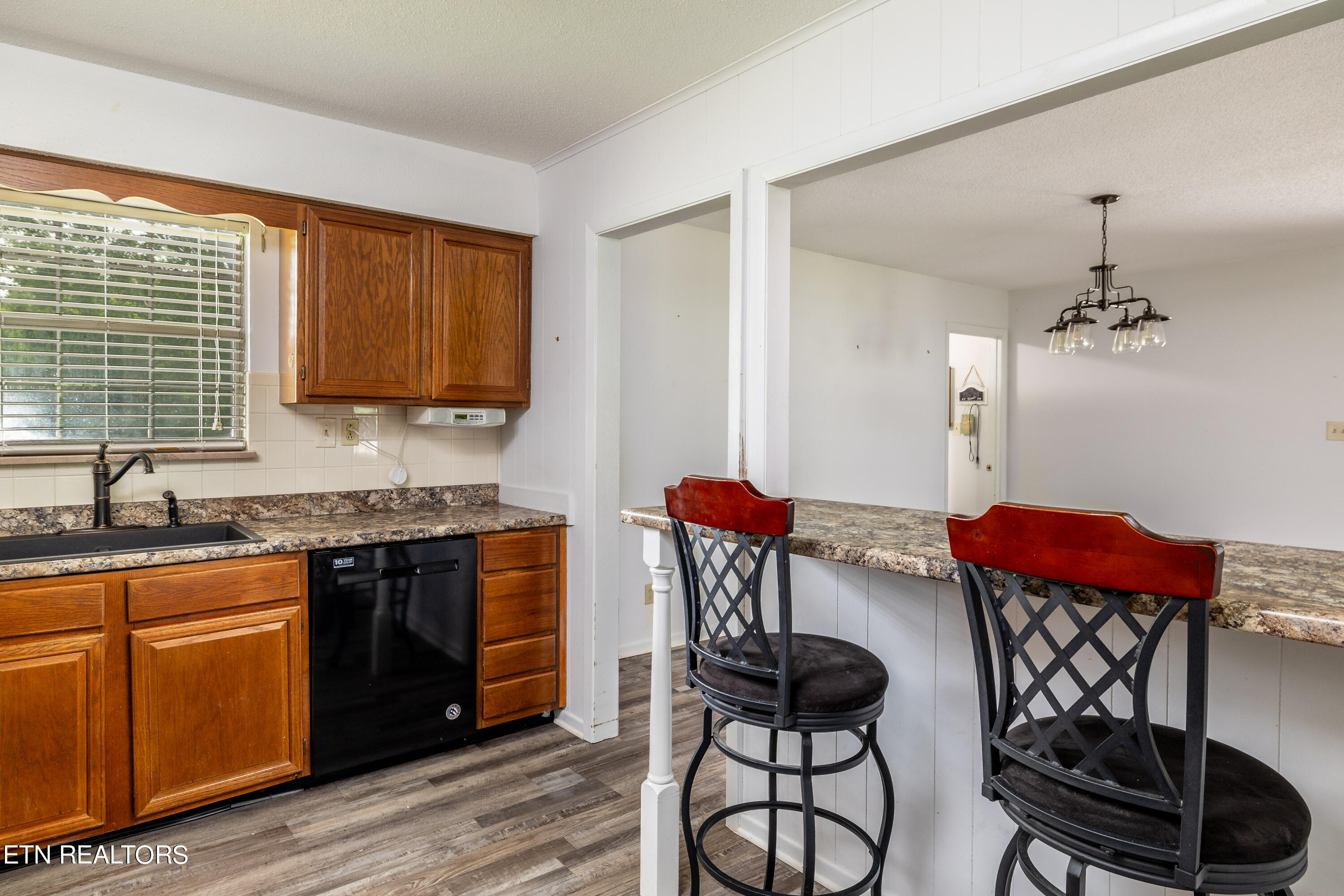 606 Dotson Memorial Rd