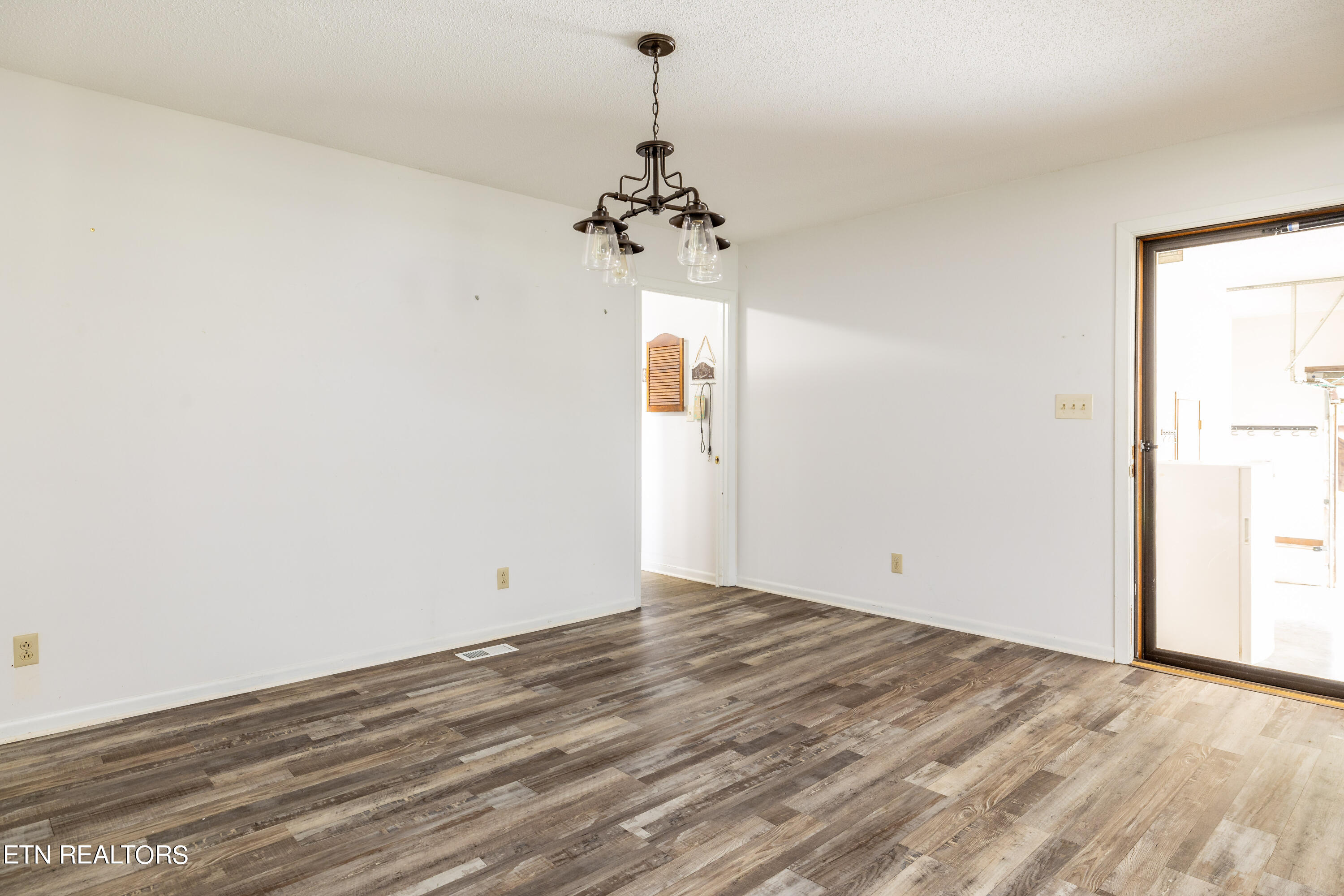 606 Dotson Memorial Rd