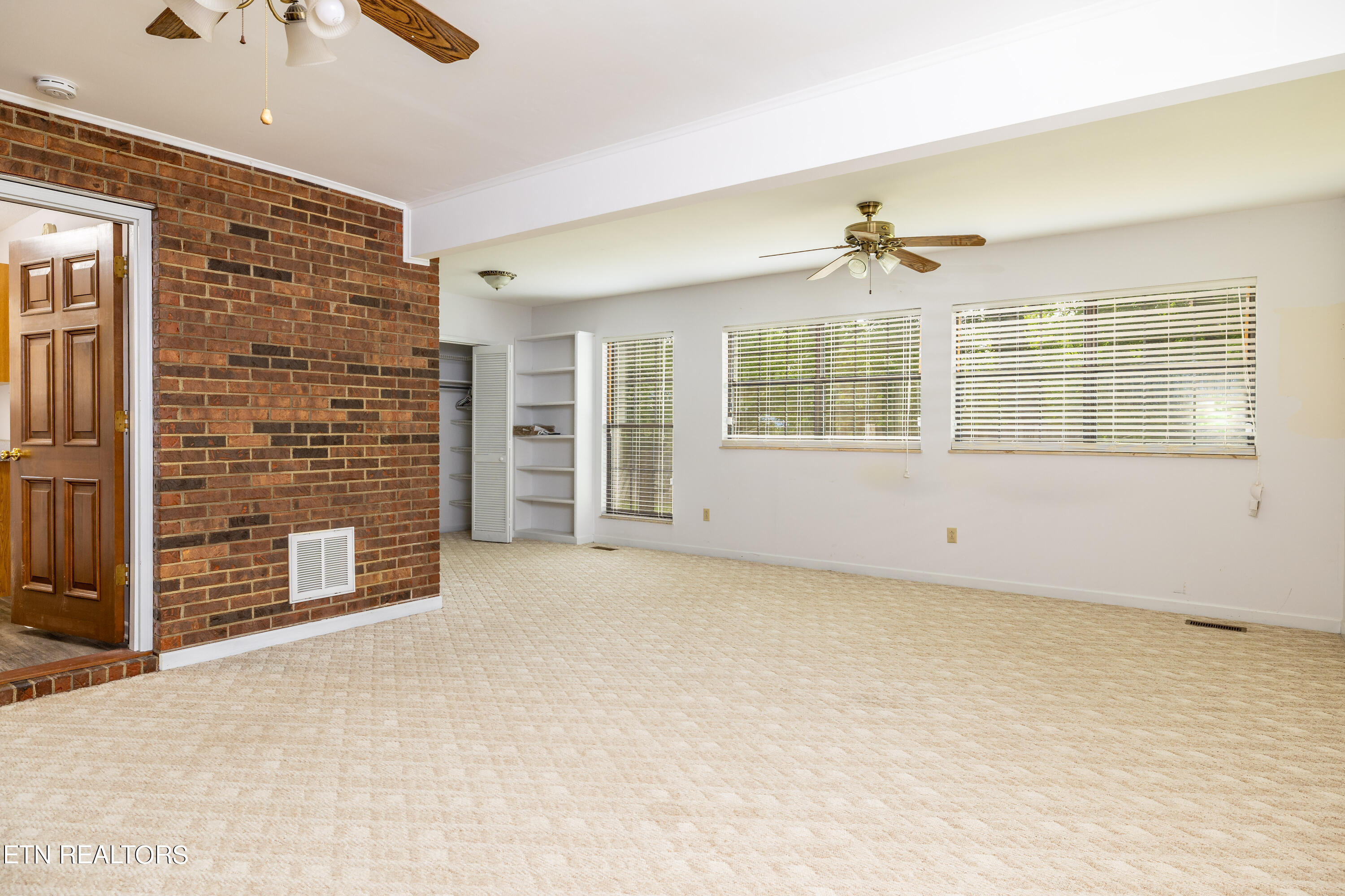 606 Dotson Memorial Rd