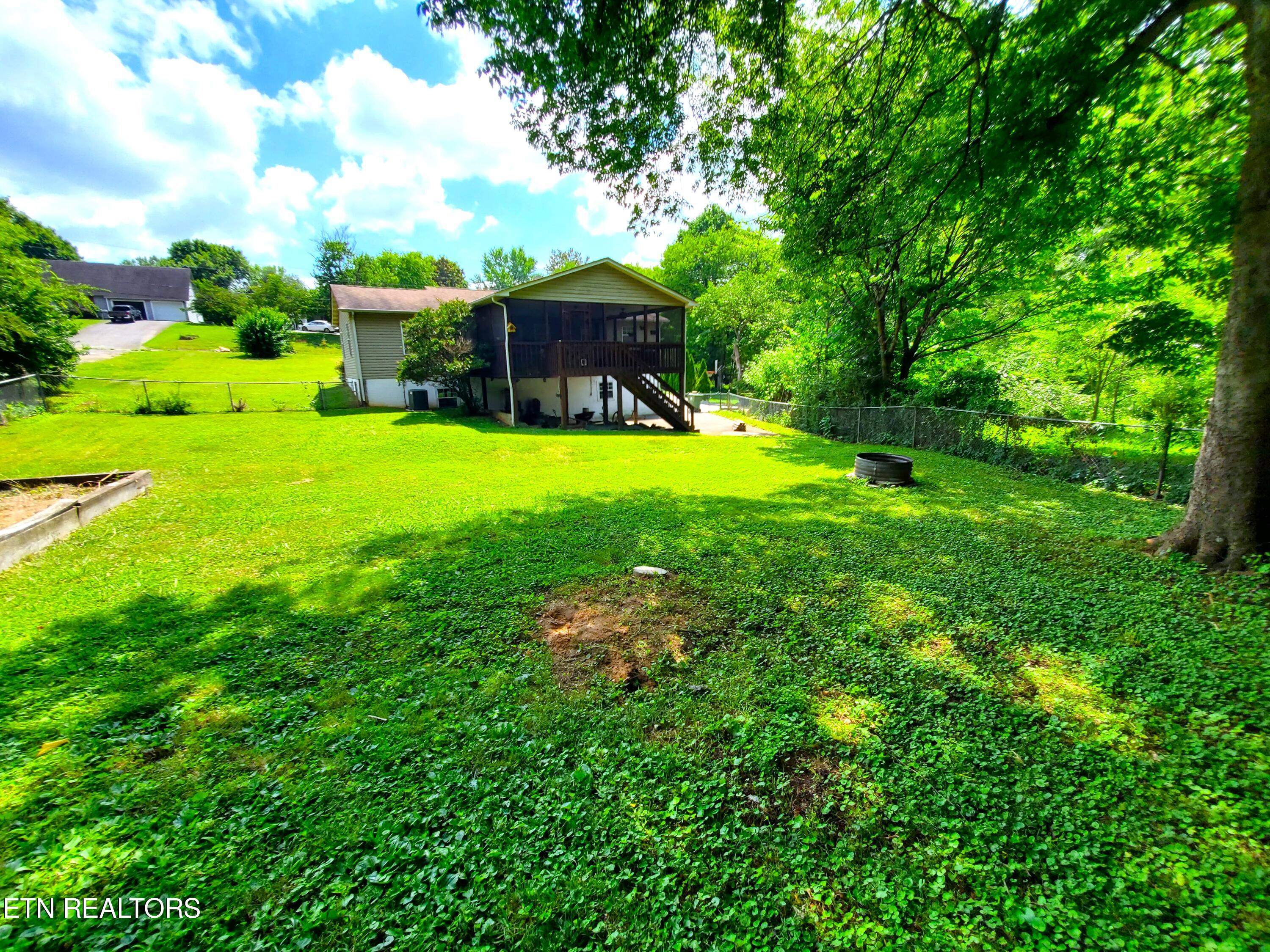 708 Gladstone Circle