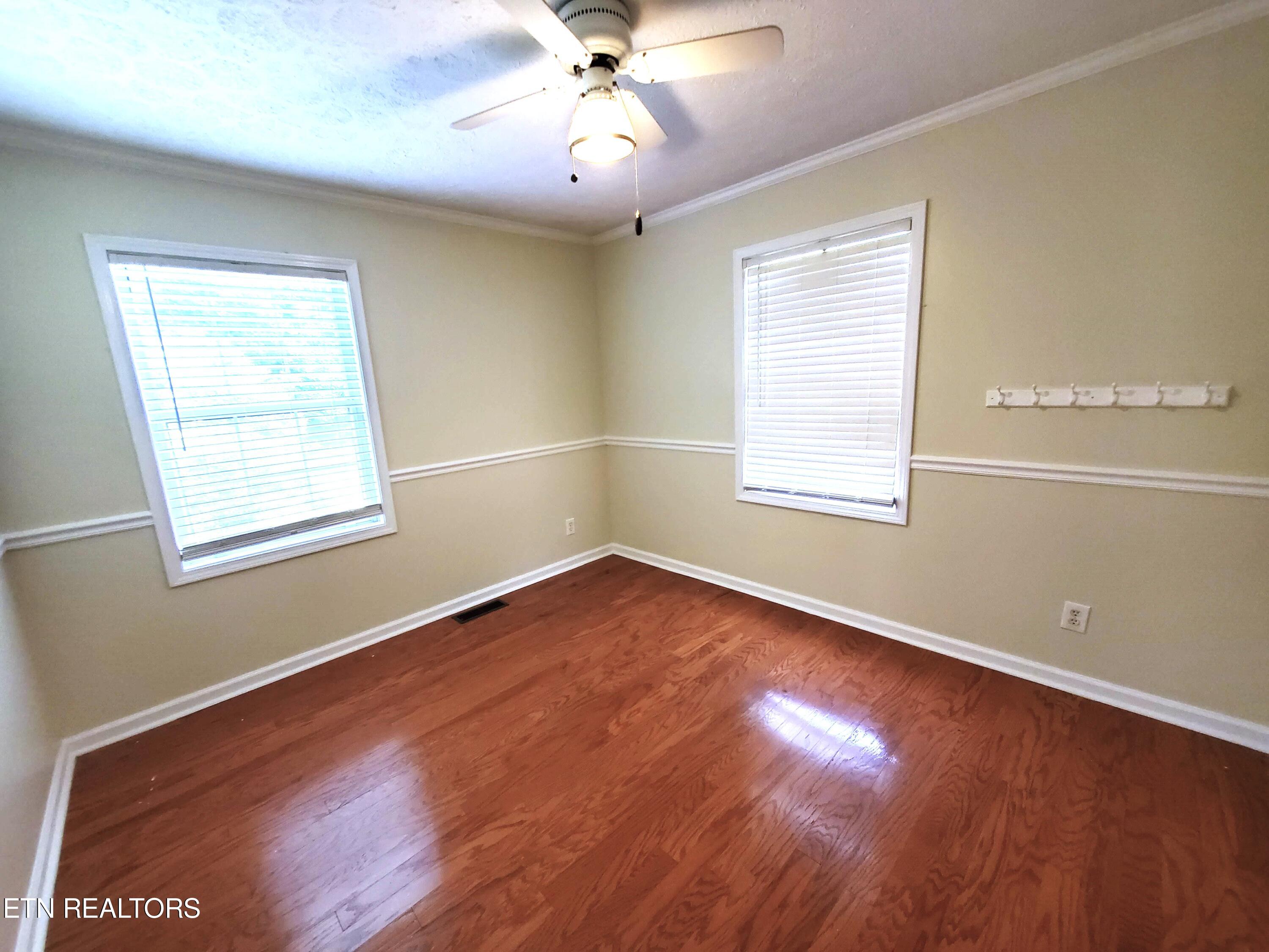 708 Gladstone Circle