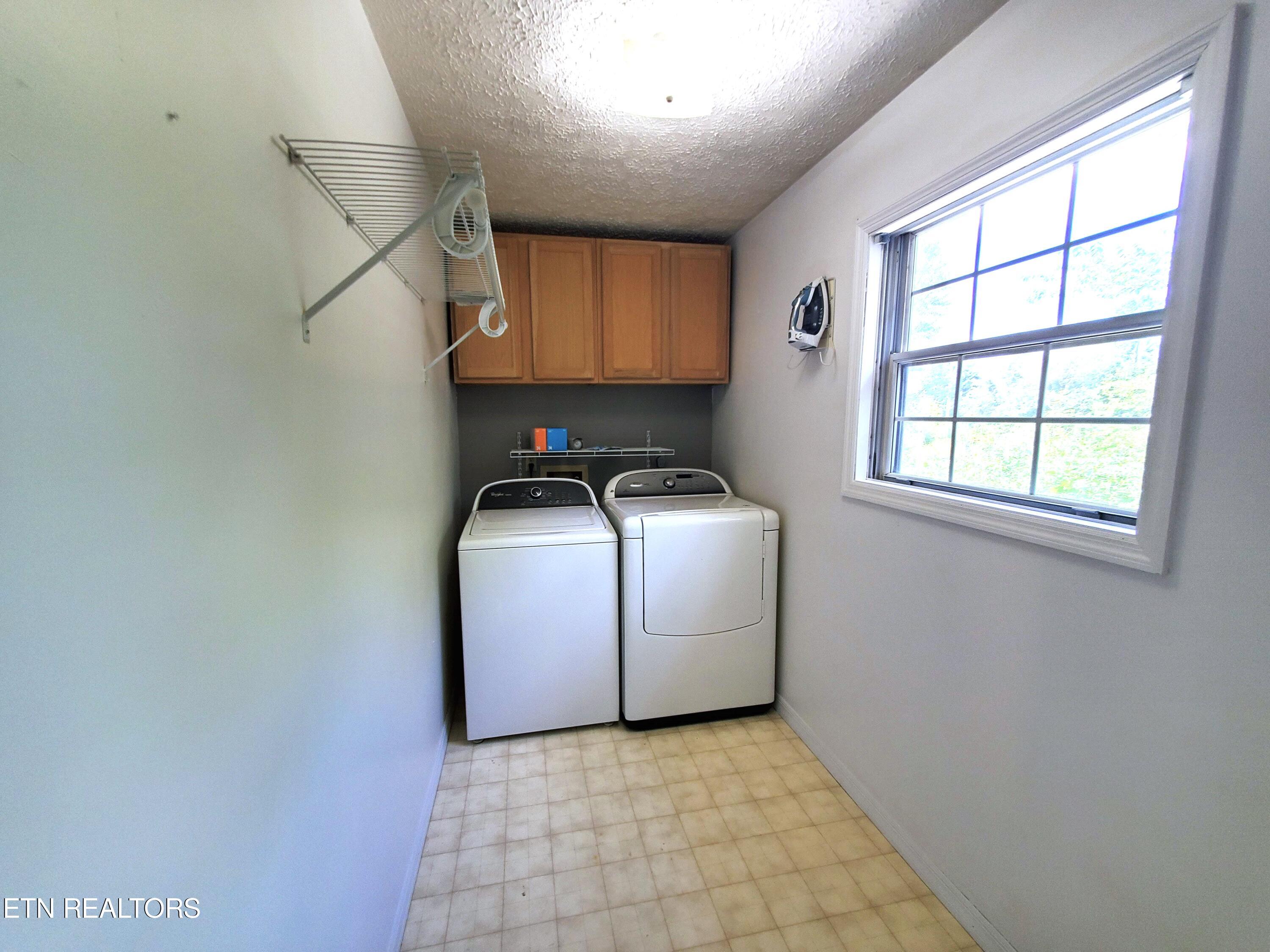 708 Gladstone Circle