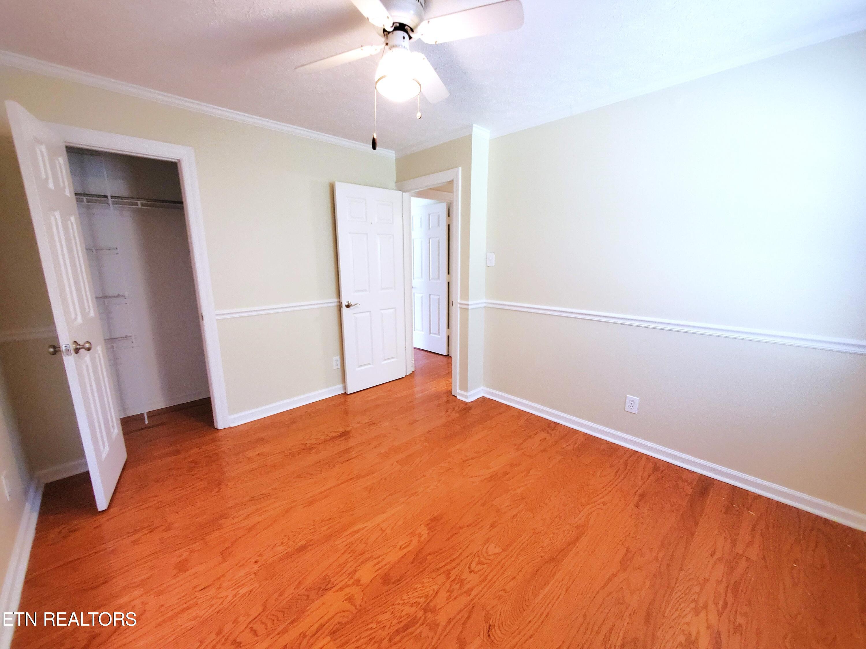 708 Gladstone Circle