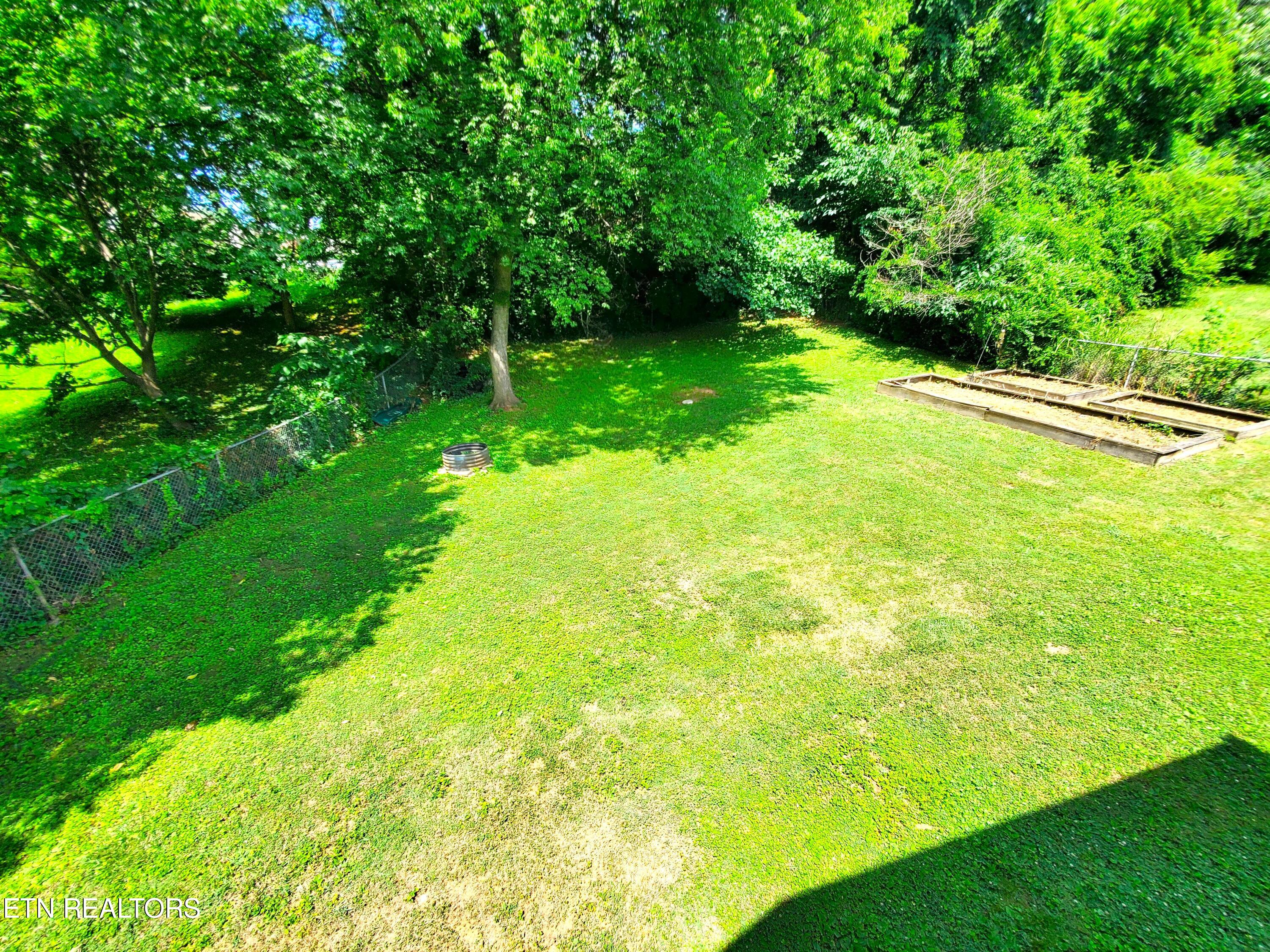 708 Gladstone Circle