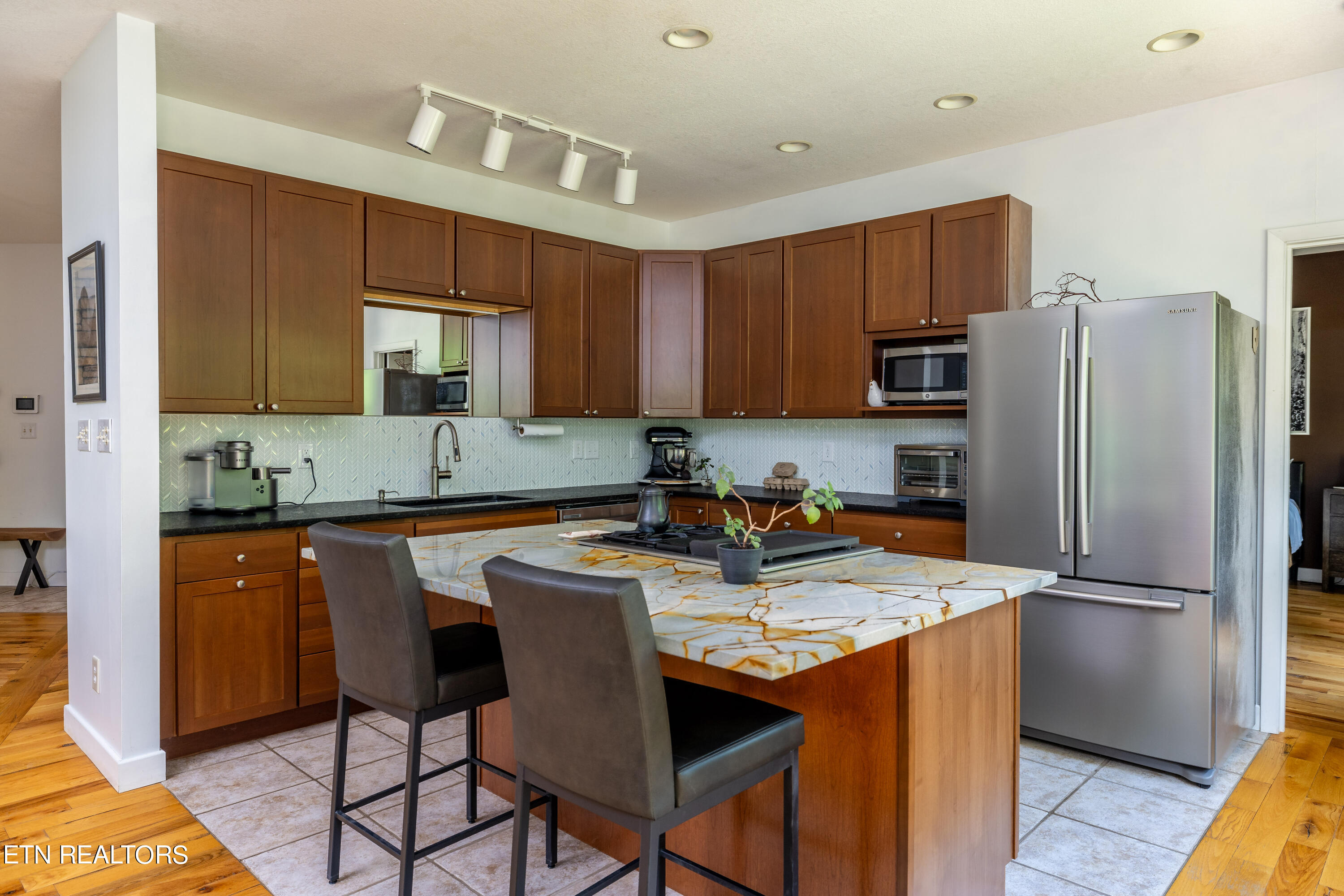 1932 Stony Point Rd