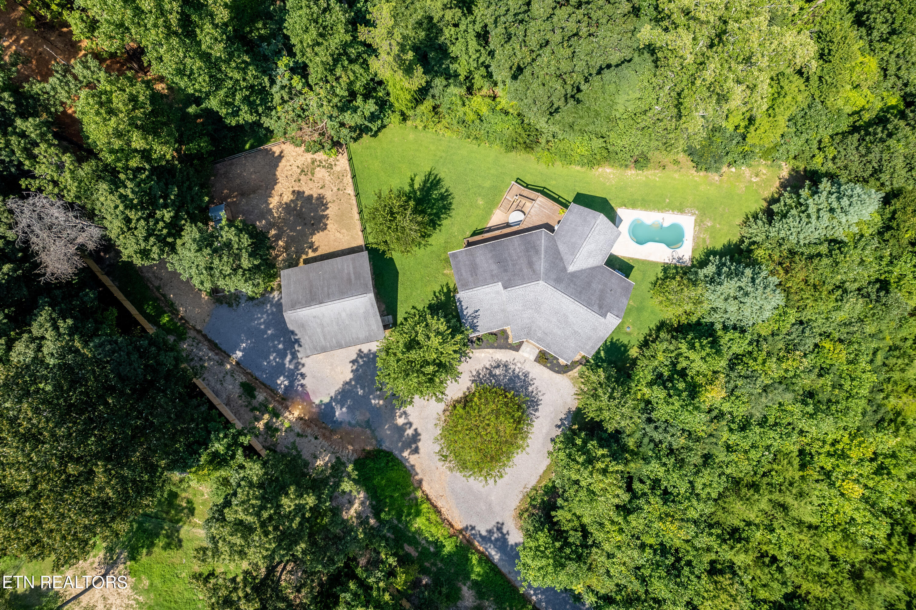 1932 Stony Point Rd