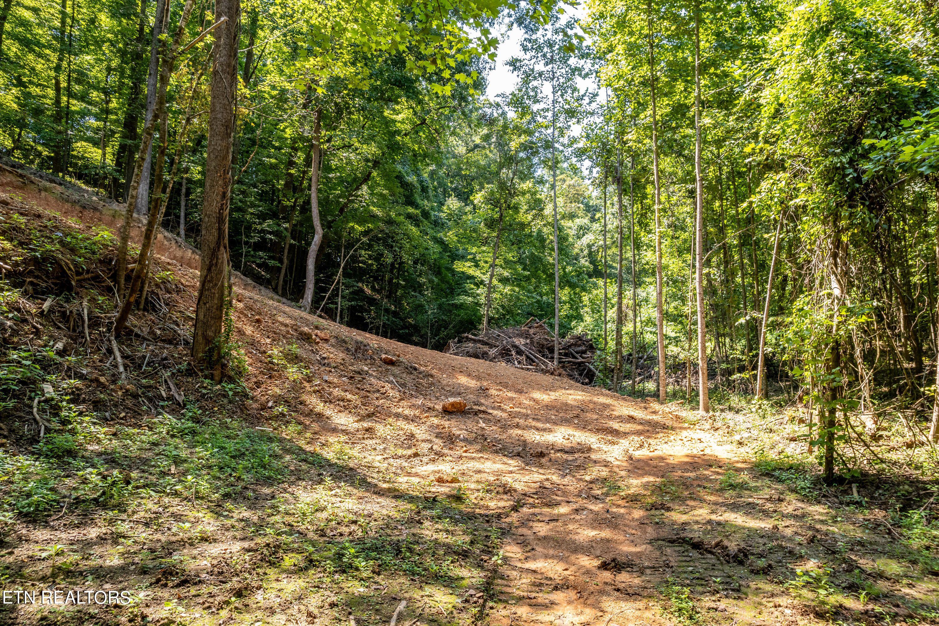 1932 Stony Point Rd