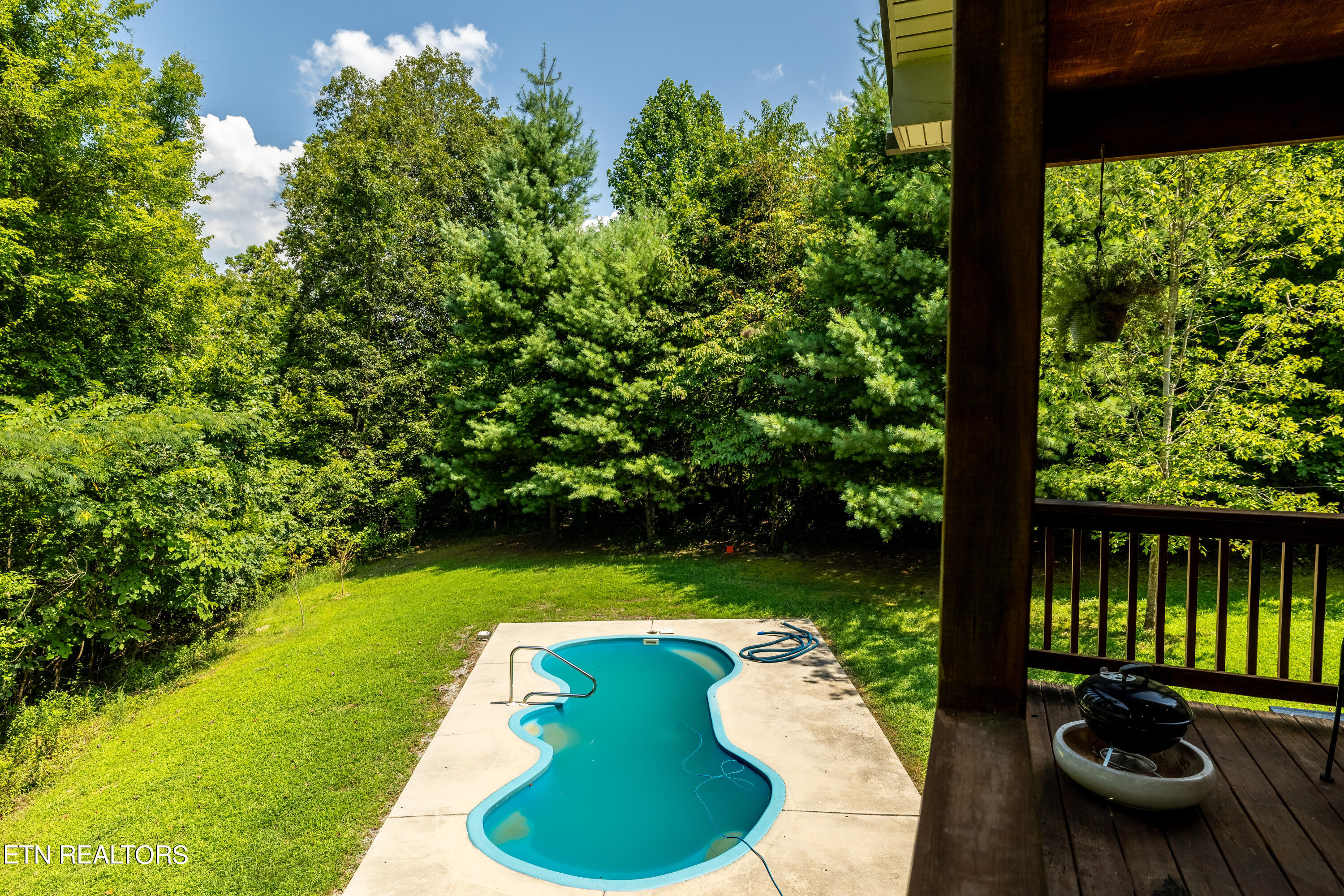 1932 Stony Point Rd