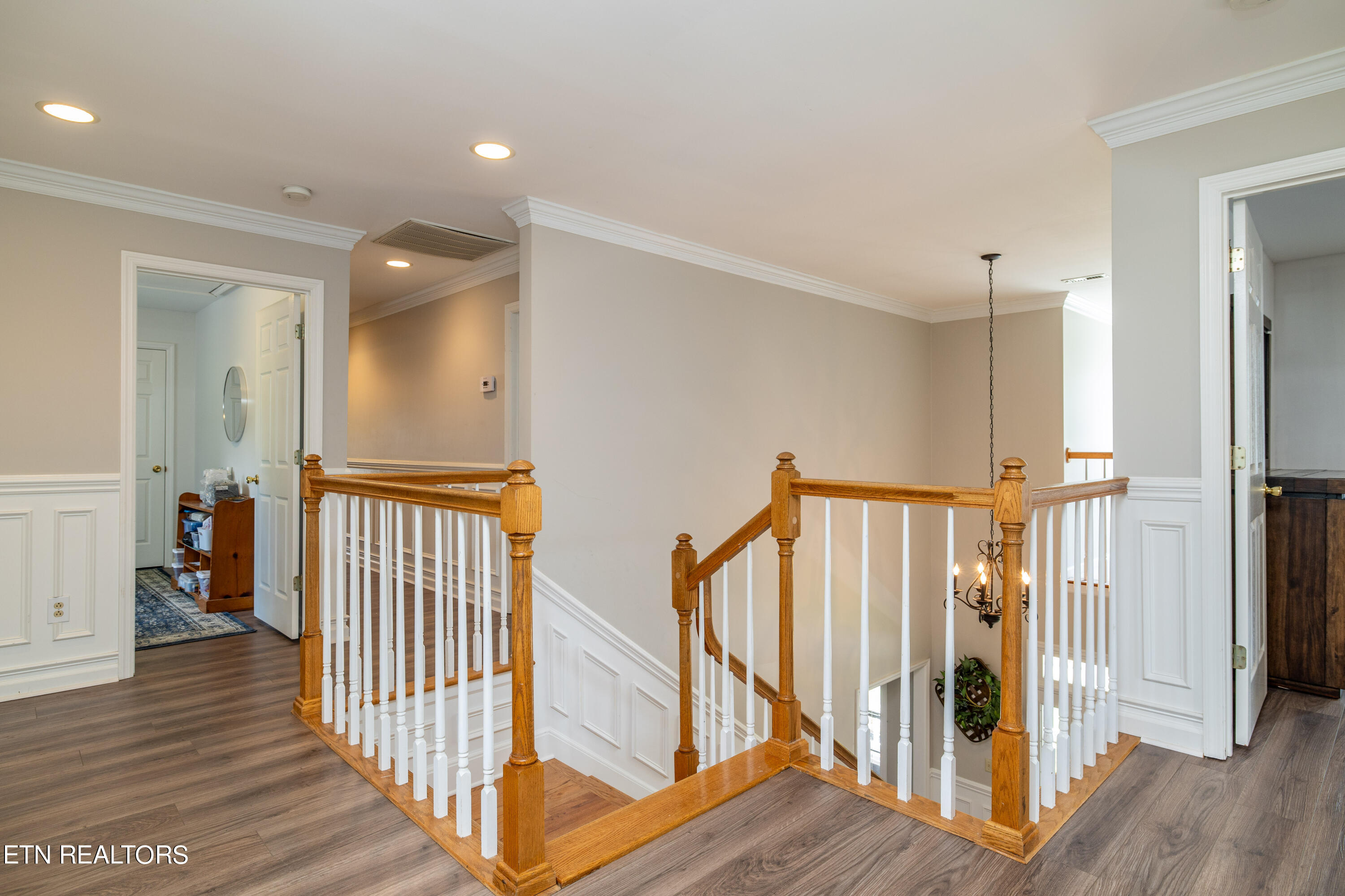 1837 Southcliff Drive