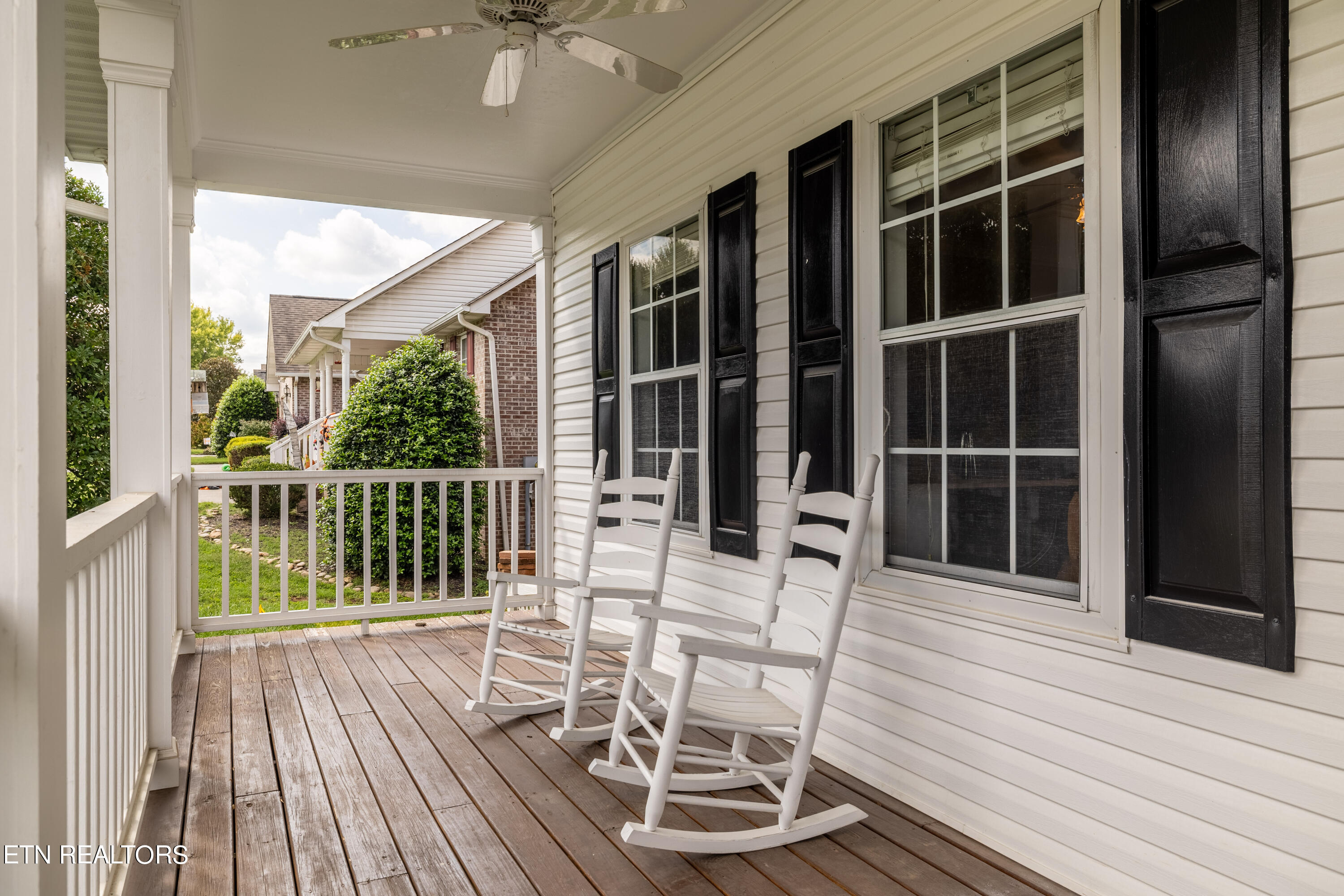 1837 Southcliff Drive