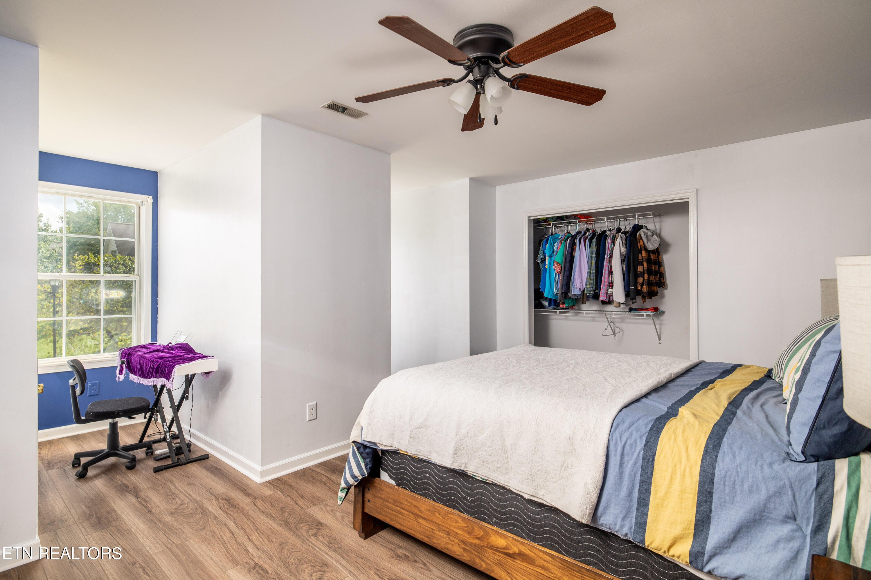 1837 Southcliff Drive