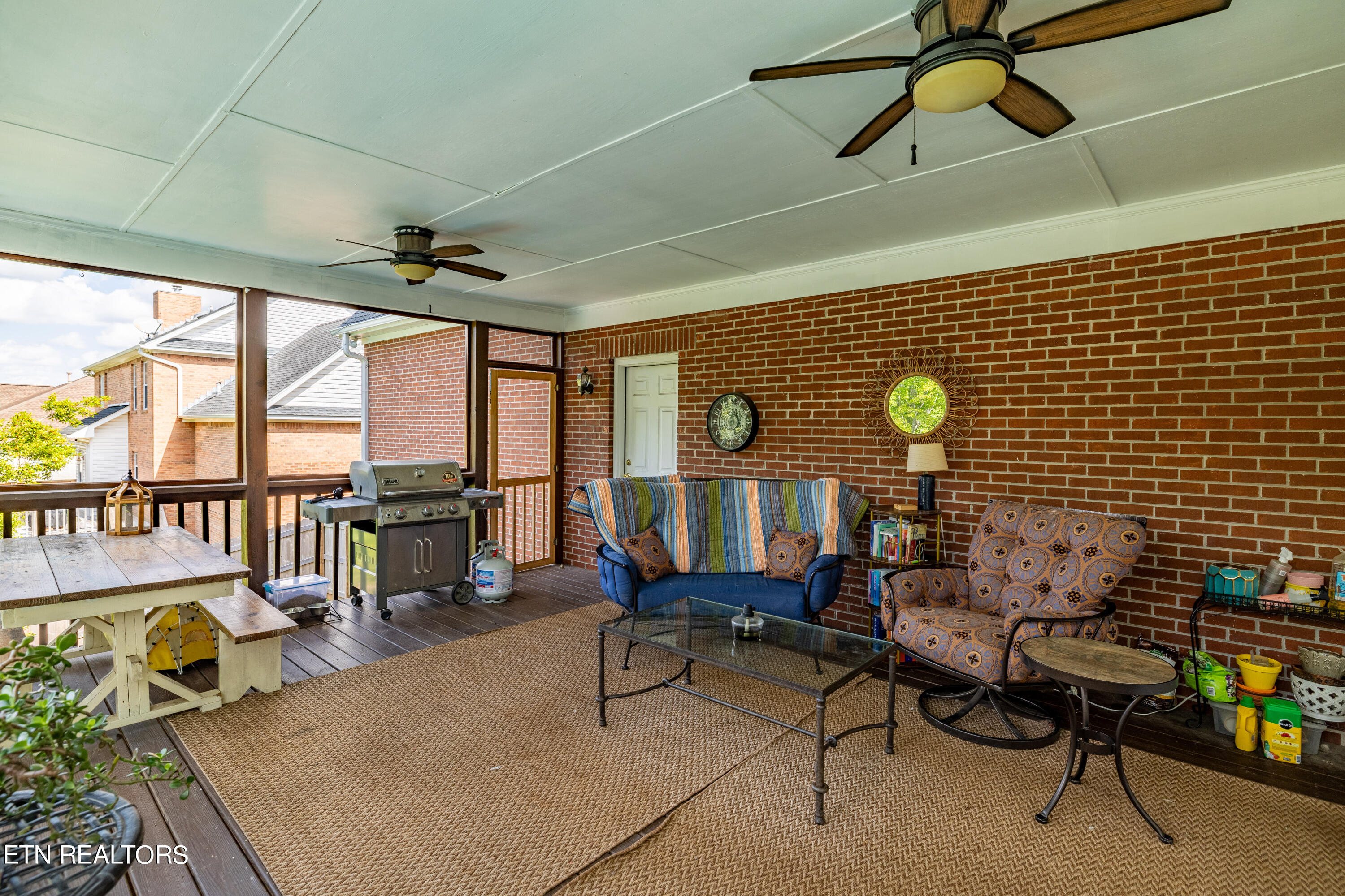 1837 Southcliff Drive