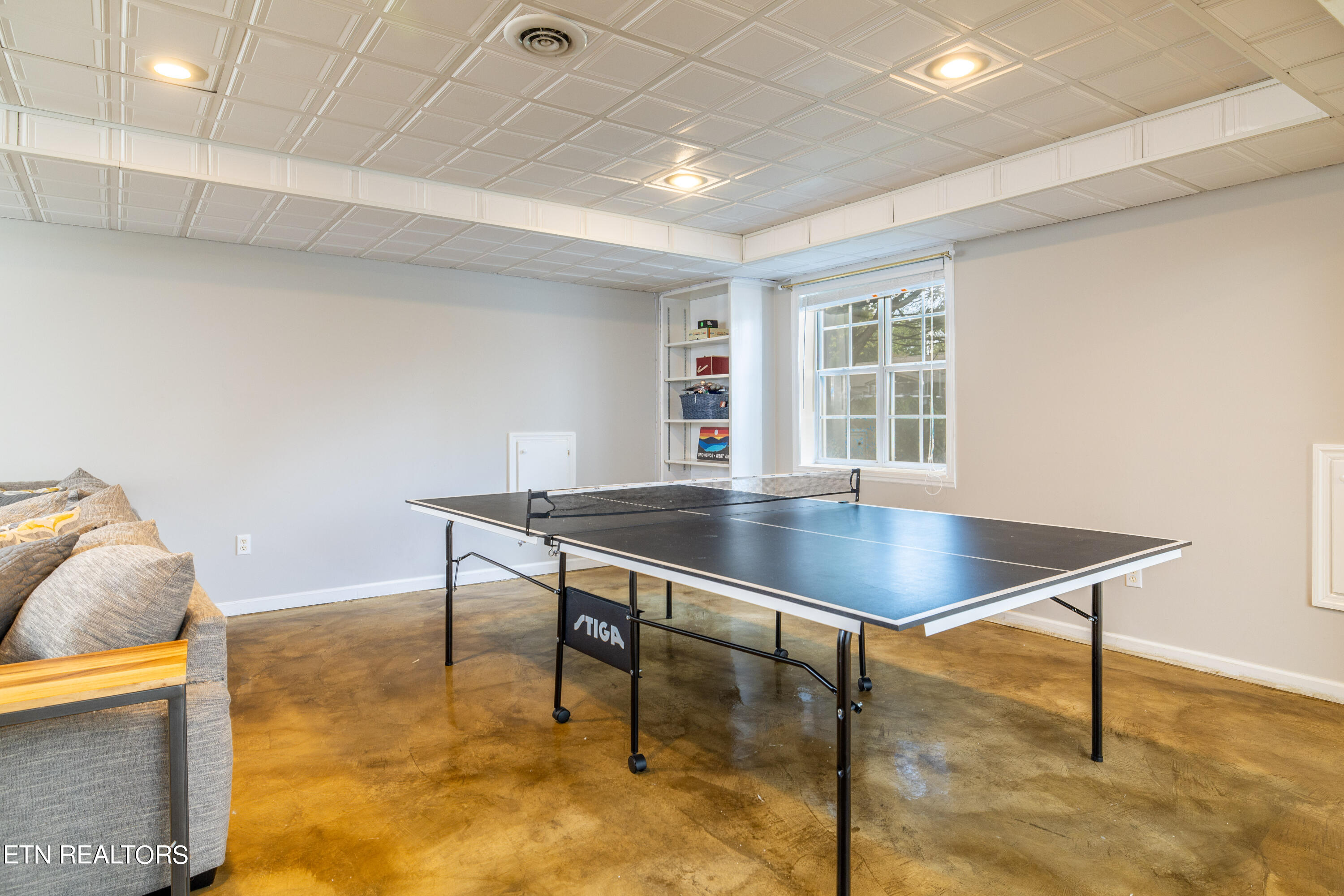 1837 Southcliff Drive