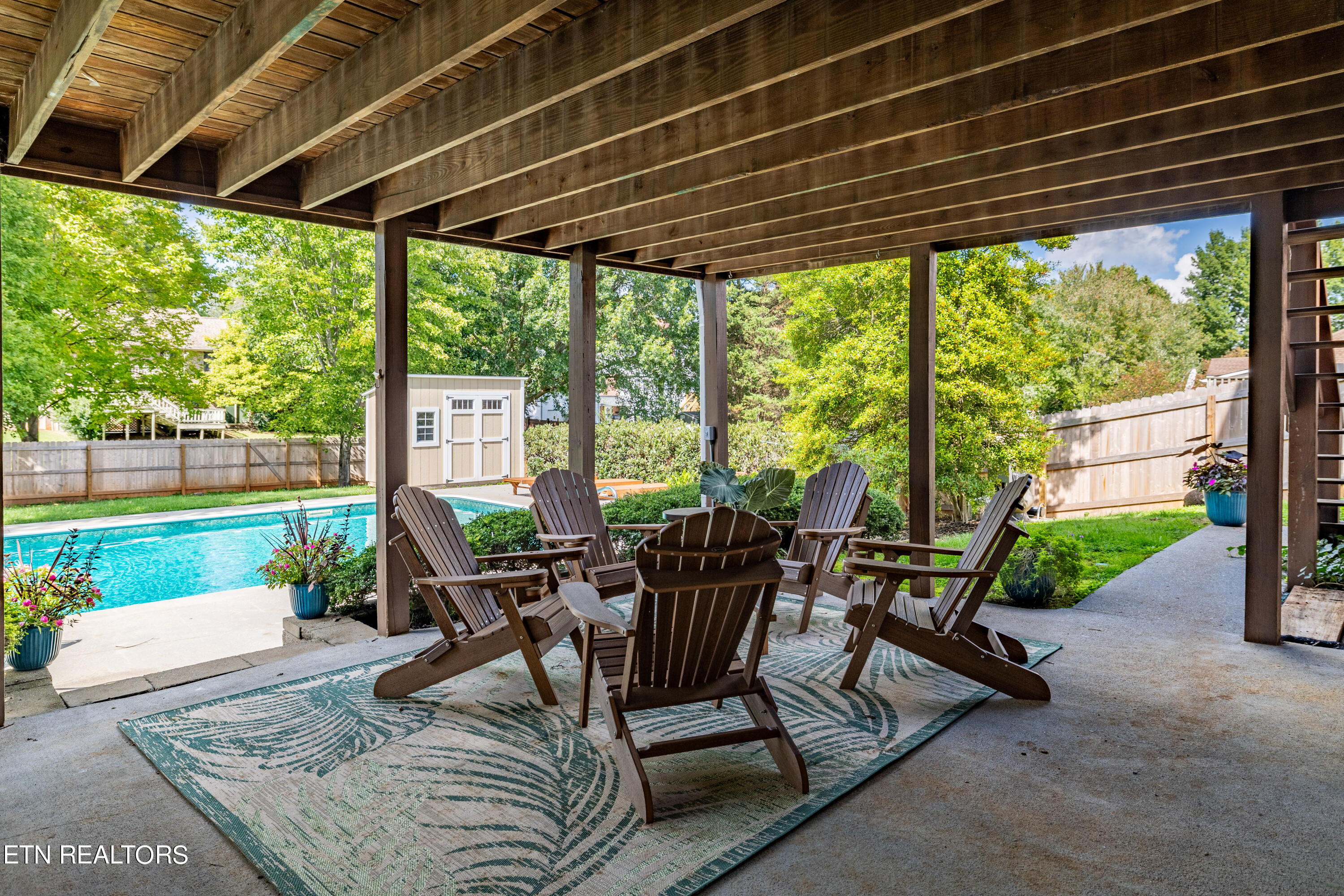 1837 Southcliff Drive