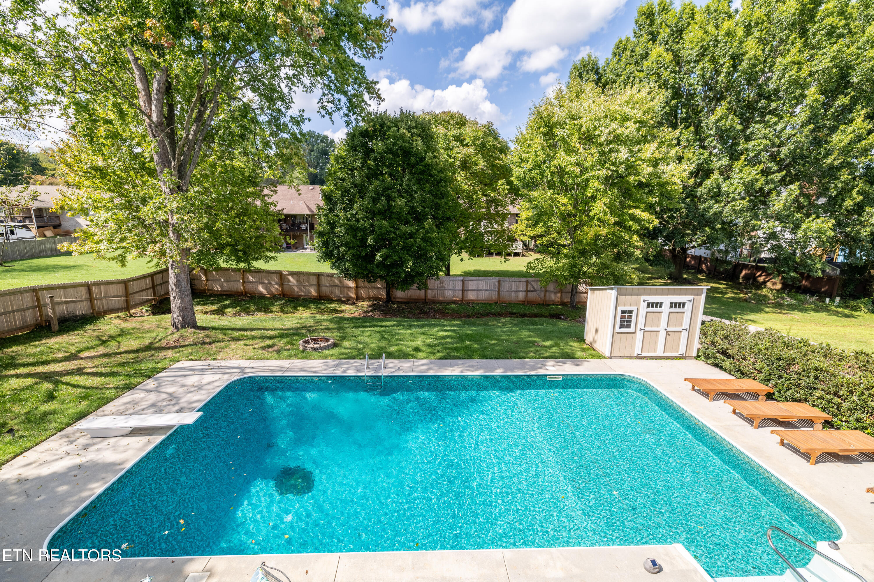 1837 Southcliff Drive