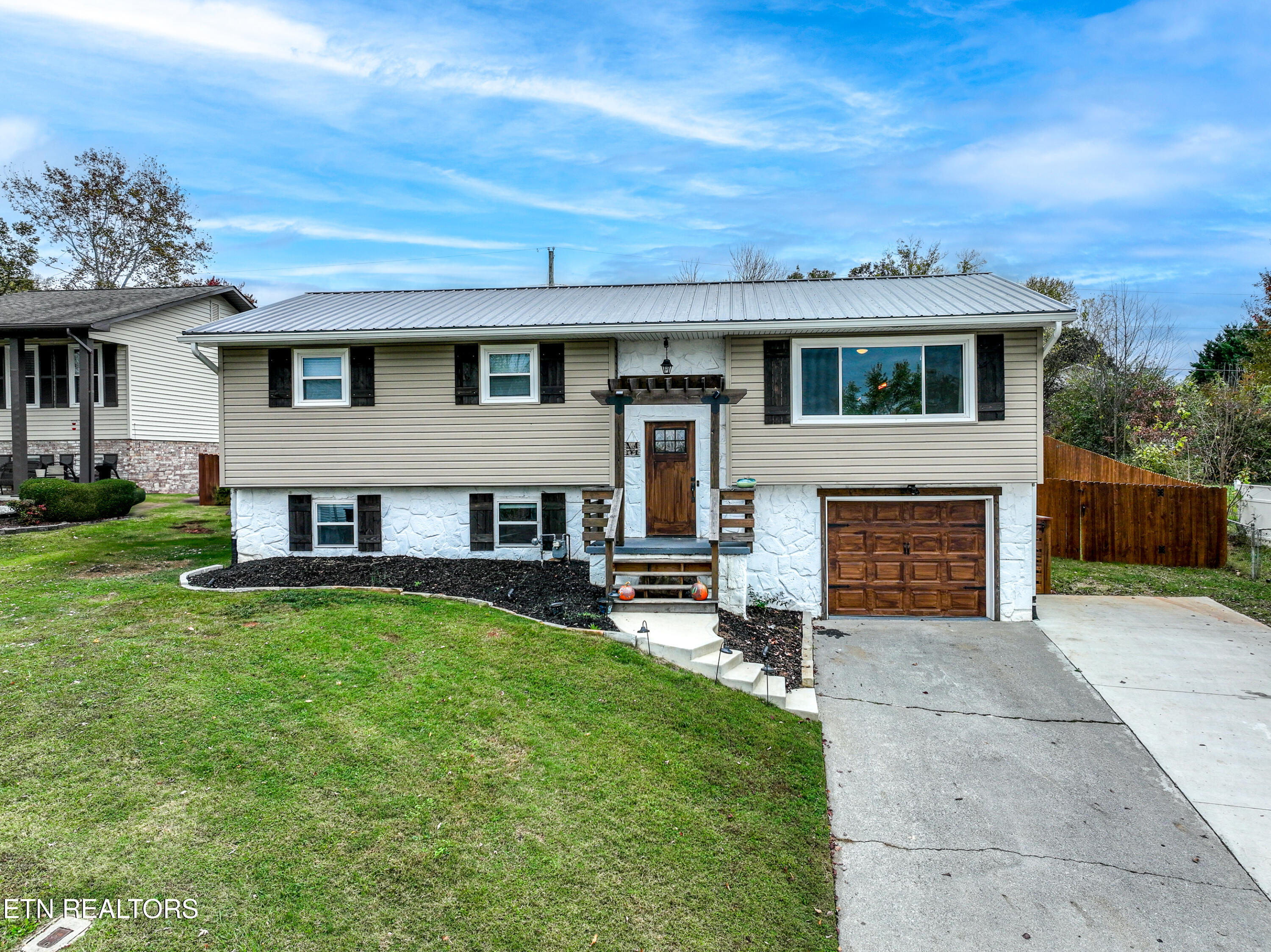 2026 Swarthmore Lane