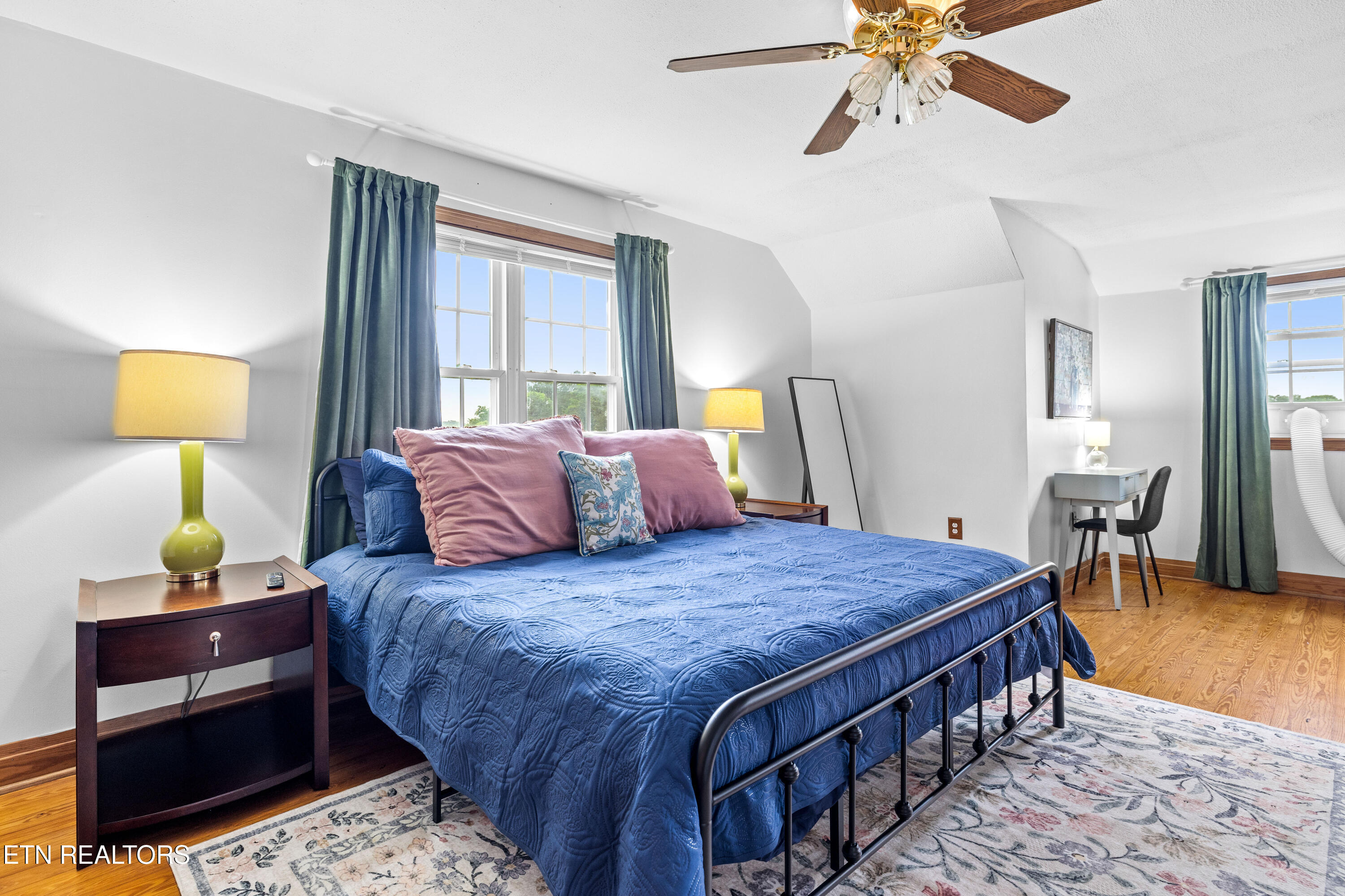 5515 US Highway 411S