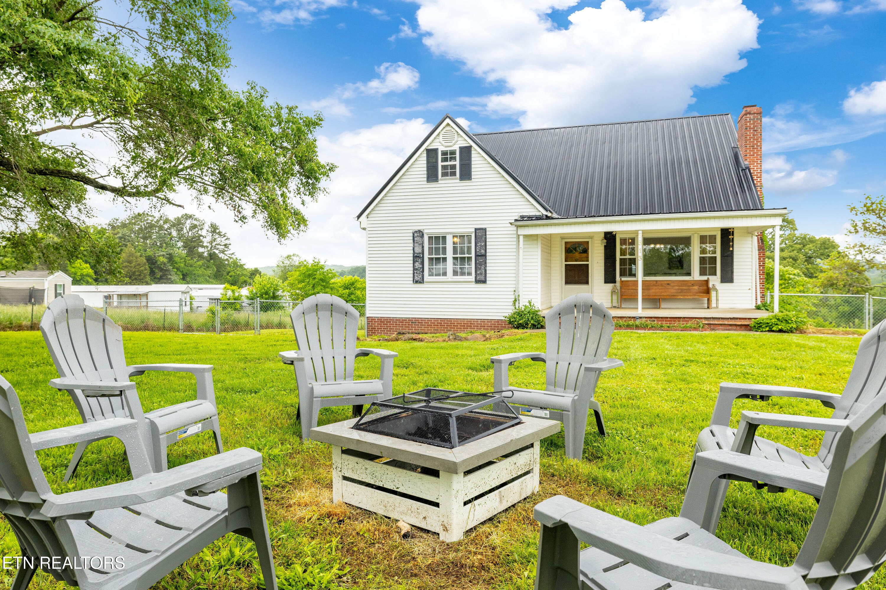 5515 US Highway 411S